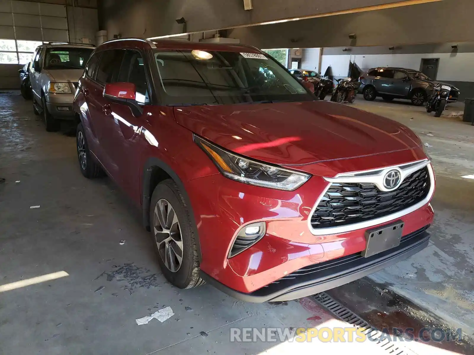 1 Photograph of a damaged car 5TDGZRBH1MS543436 TOYOTA HIGHLANDER 2021