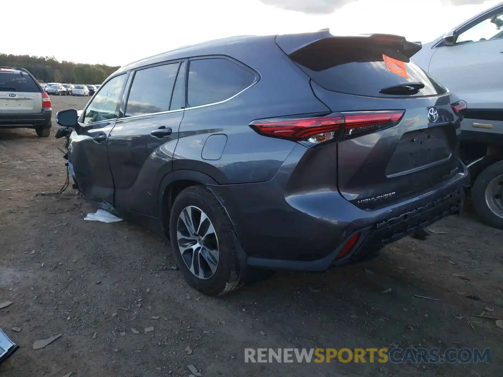 3 Photograph of a damaged car 5TDGZRBH1MS546322 TOYOTA HIGHLANDER 2021