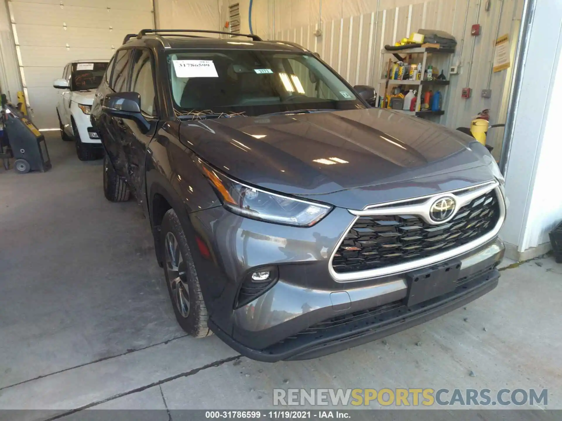 1 Photograph of a damaged car 5TDGZRBH1MS558387 TOYOTA HIGHLANDER 2021