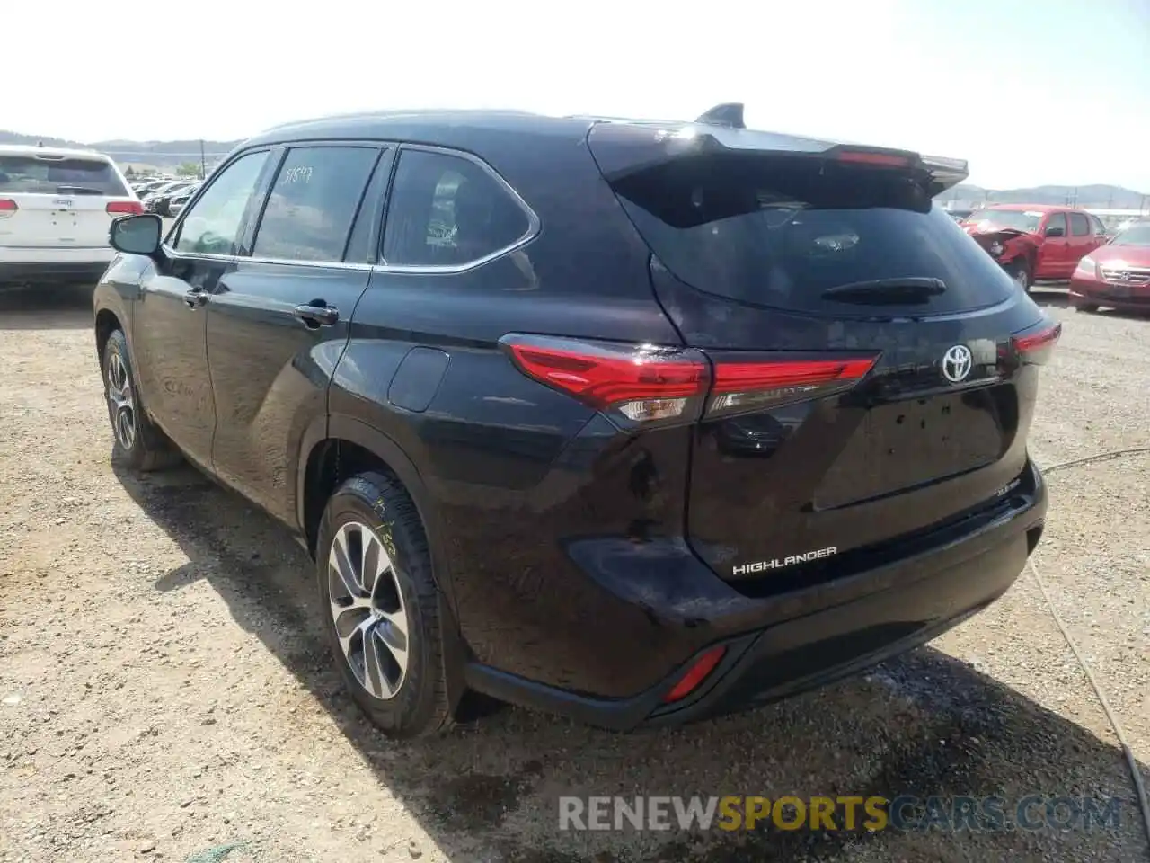 3 Photograph of a damaged car 5TDGZRBH2MS064877 TOYOTA HIGHLANDER 2021