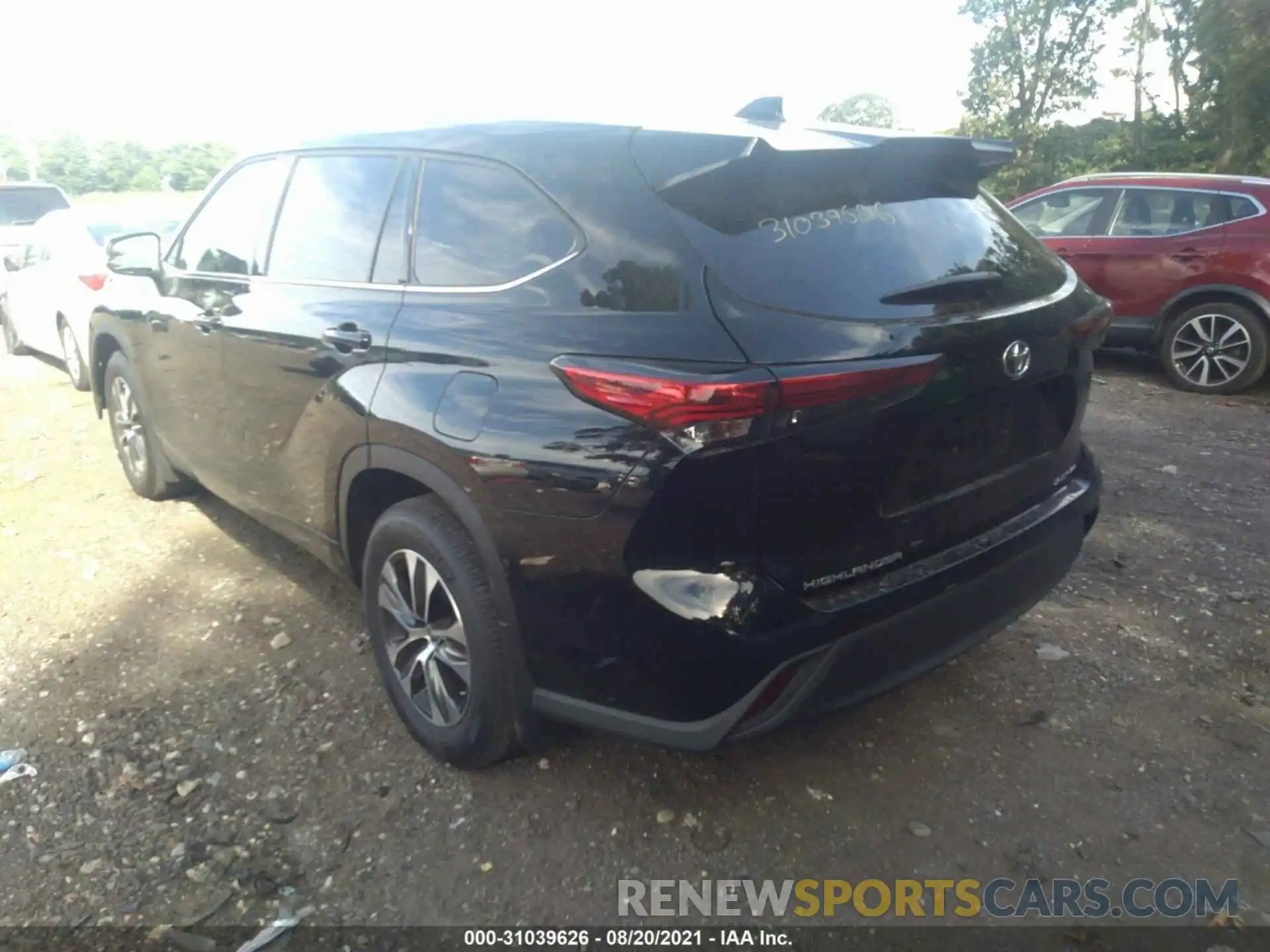 3 Photograph of a damaged car 5TDGZRBH2MS083106 TOYOTA HIGHLANDER 2021