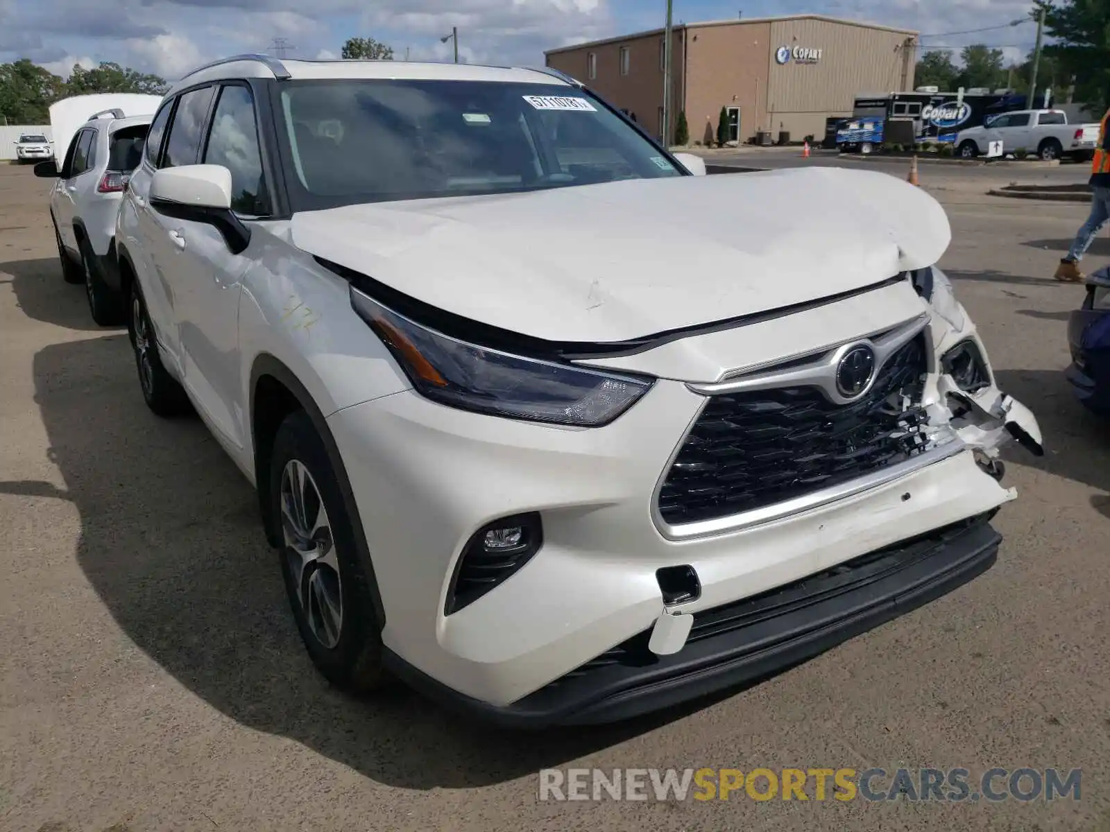 1 Photograph of a damaged car 5TDGZRBH2MS101331 TOYOTA HIGHLANDER 2021