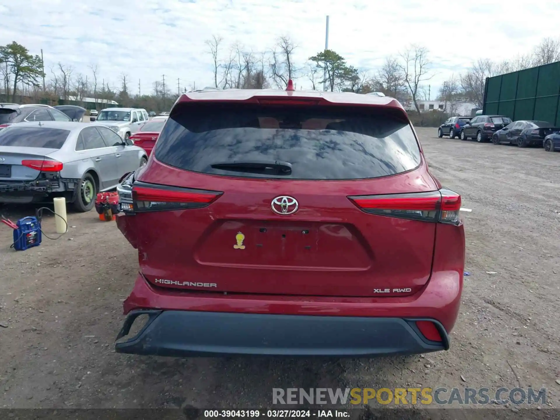 16 Photograph of a damaged car 5TDGZRBH2MS105802 TOYOTA HIGHLANDER 2021