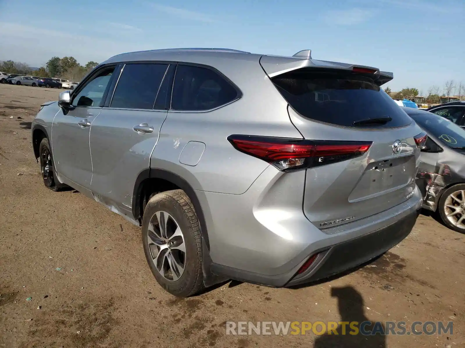 3 Photograph of a damaged car 5TDGZRBH2MS118209 TOYOTA HIGHLANDER 2021