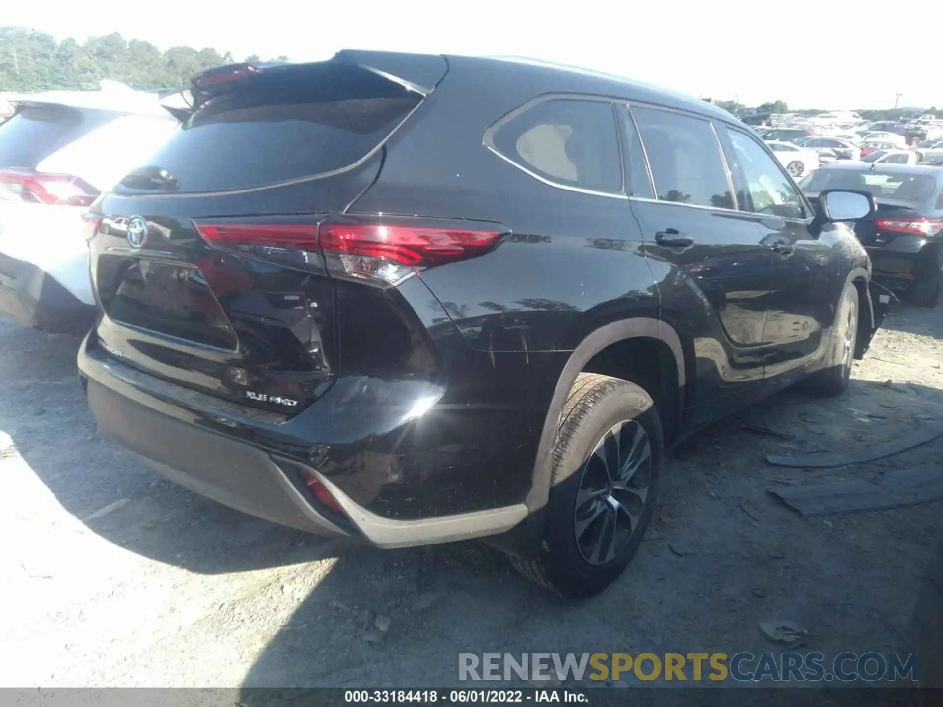 4 Photograph of a damaged car 5TDGZRBH2MS124611 TOYOTA HIGHLANDER 2021