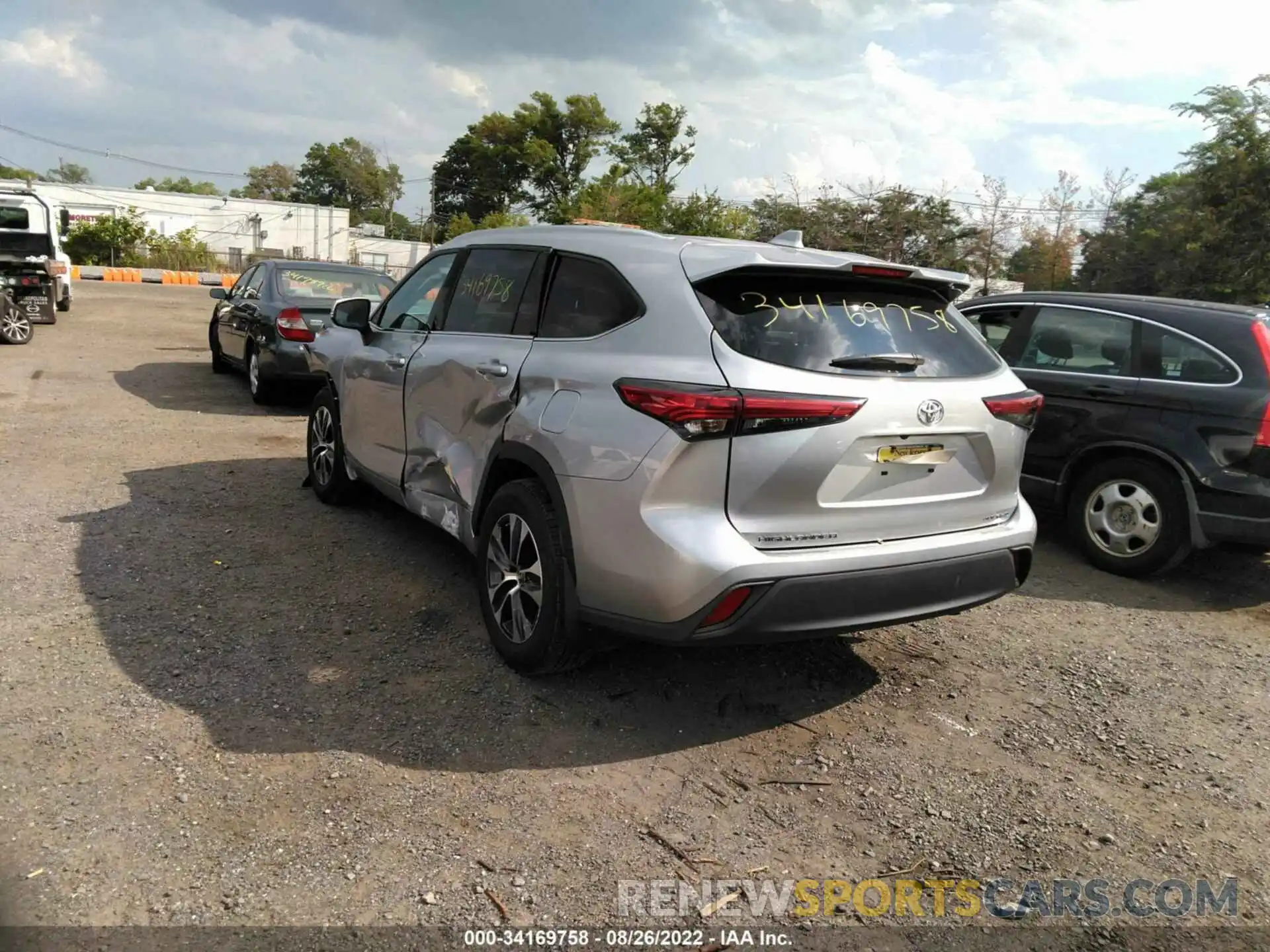 3 Photograph of a damaged car 5TDGZRBH2MS124981 TOYOTA HIGHLANDER 2021