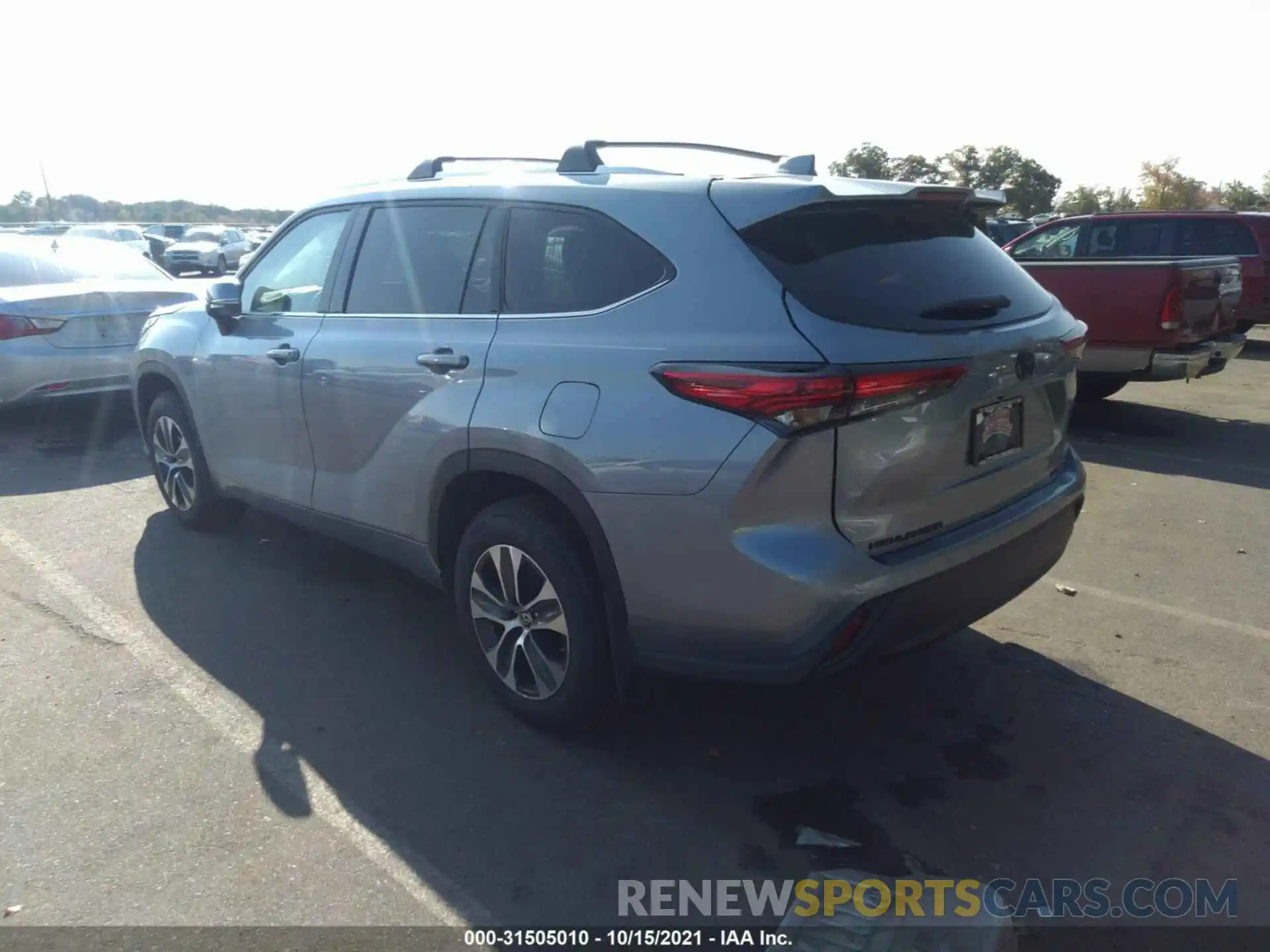 3 Photograph of a damaged car 5TDGZRBH2MS145488 TOYOTA HIGHLANDER 2021