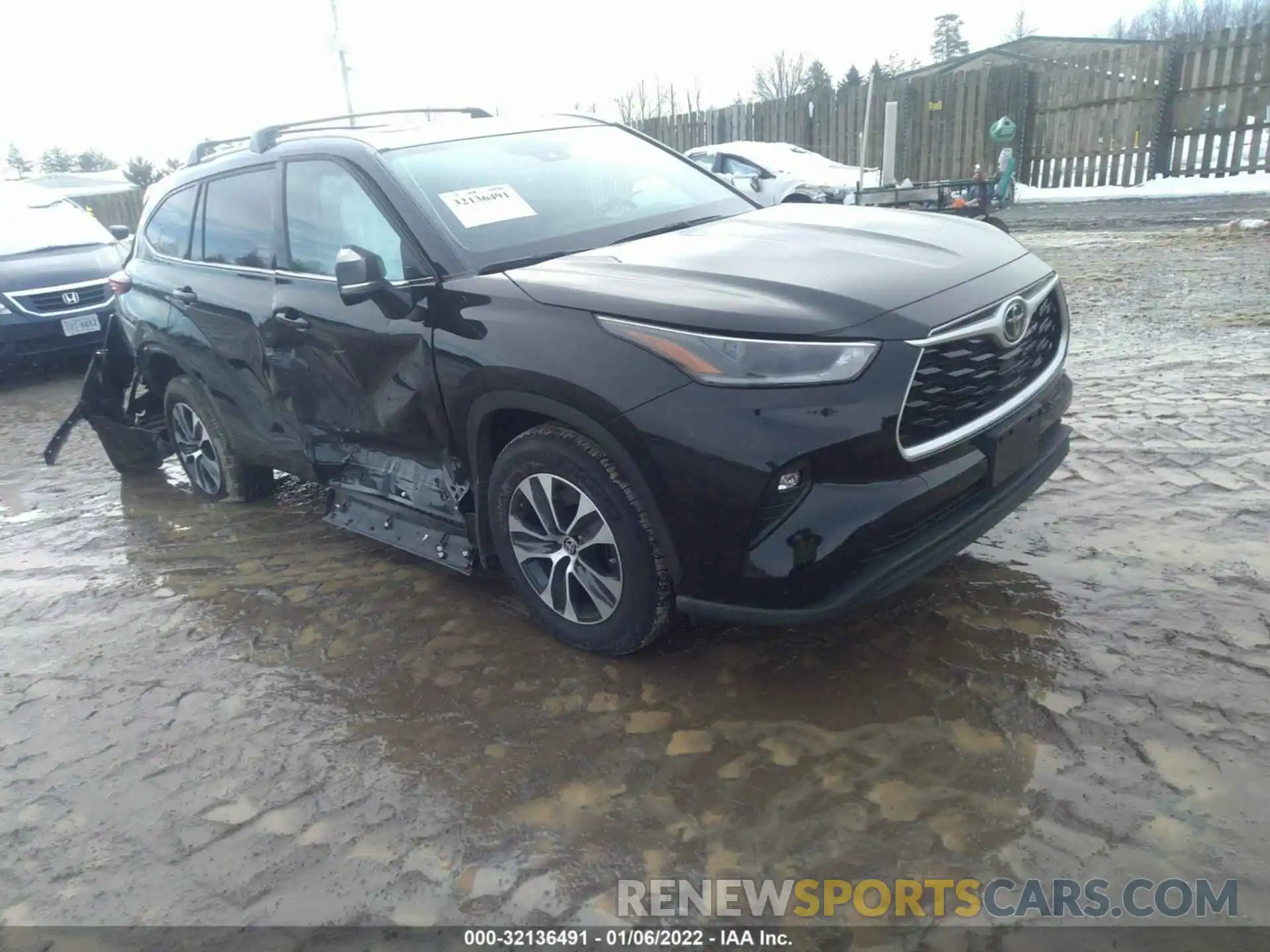 1 Photograph of a damaged car 5TDGZRBH2MS550007 TOYOTA HIGHLANDER 2021