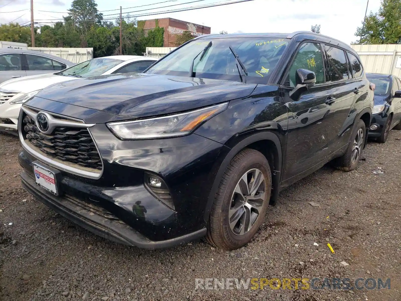 2 Photograph of a damaged car 5TDGZRBH2MS555708 TOYOTA HIGHLANDER 2021