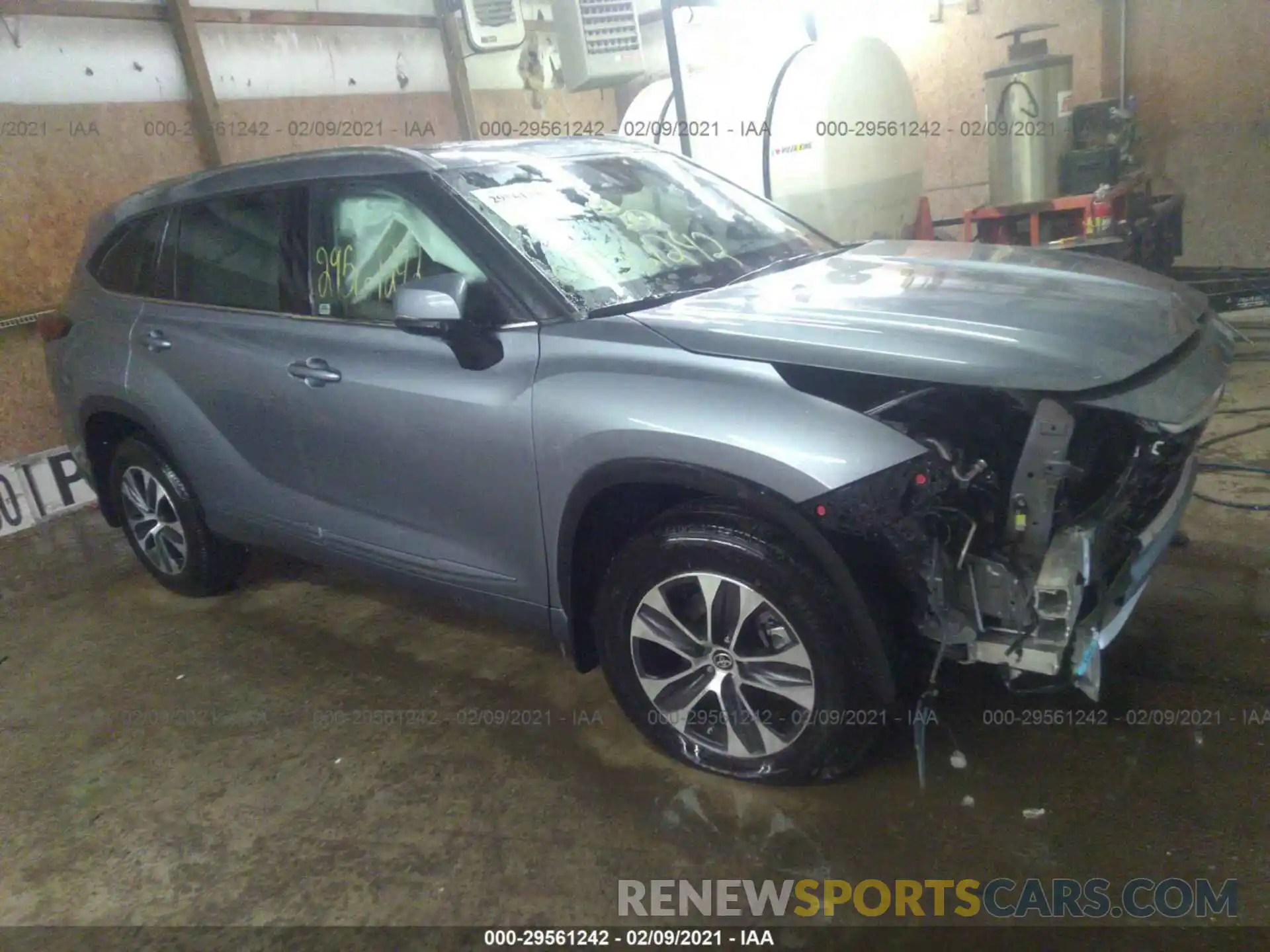 1 Photograph of a damaged car 5TDGZRBH3MS062619 TOYOTA HIGHLANDER 2021