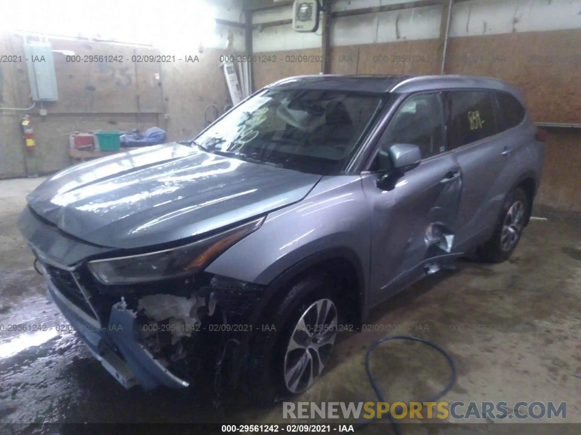 2 Photograph of a damaged car 5TDGZRBH3MS062619 TOYOTA HIGHLANDER 2021