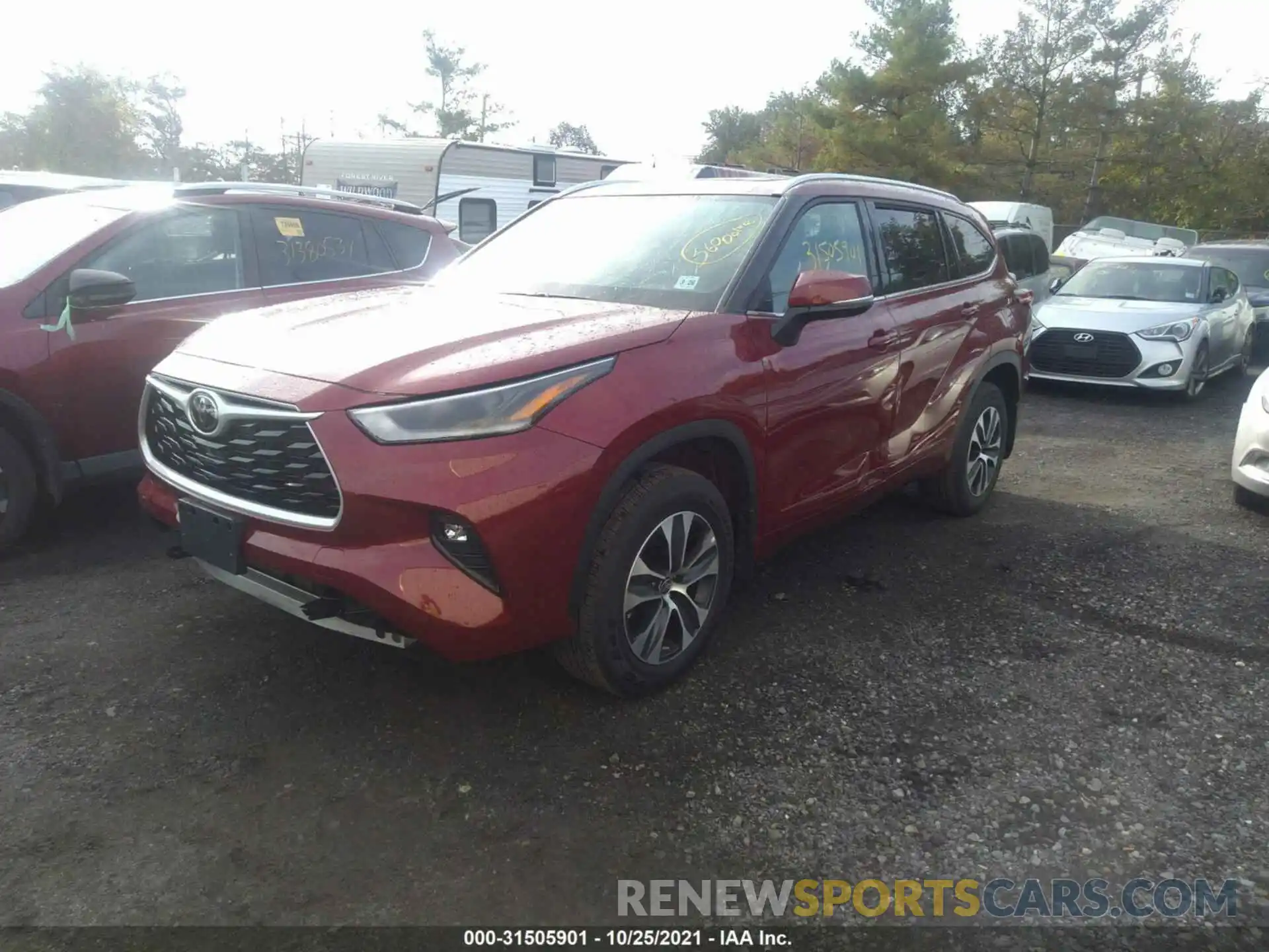 2 Photograph of a damaged car 5TDGZRBH3MS104402 TOYOTA HIGHLANDER 2021