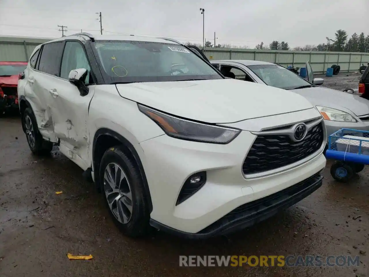 1 Photograph of a damaged car 5TDGZRBH3MS527464 TOYOTA HIGHLANDER 2021