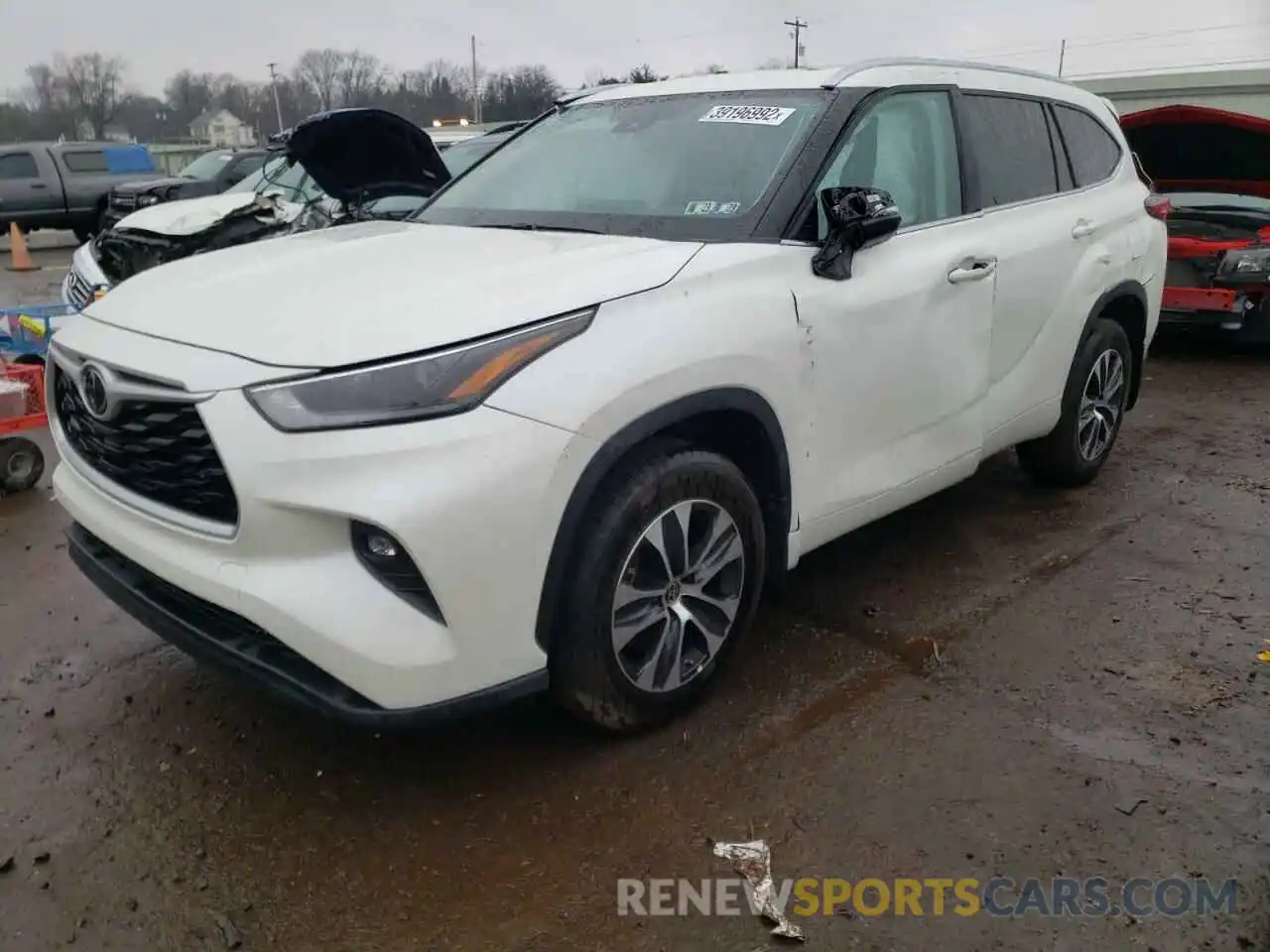 2 Photograph of a damaged car 5TDGZRBH3MS527464 TOYOTA HIGHLANDER 2021