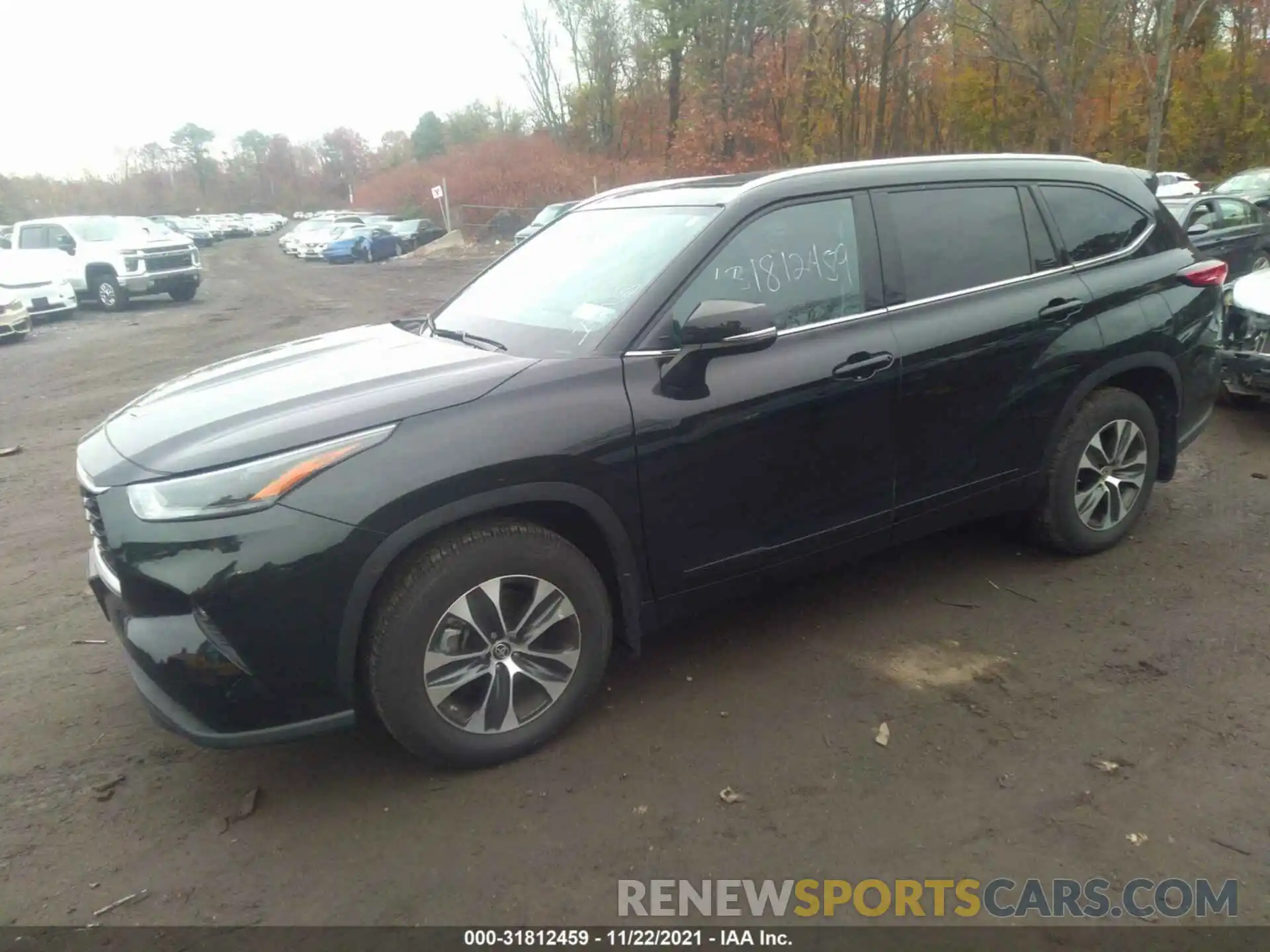 2 Photograph of a damaged car 5TDGZRBH3MS537024 TOYOTA HIGHLANDER 2021