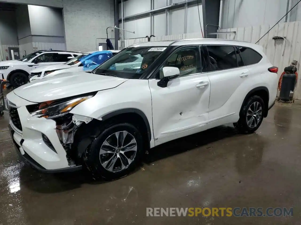 1 Photograph of a damaged car 5TDGZRBH3MS541719 TOYOTA HIGHLANDER 2021