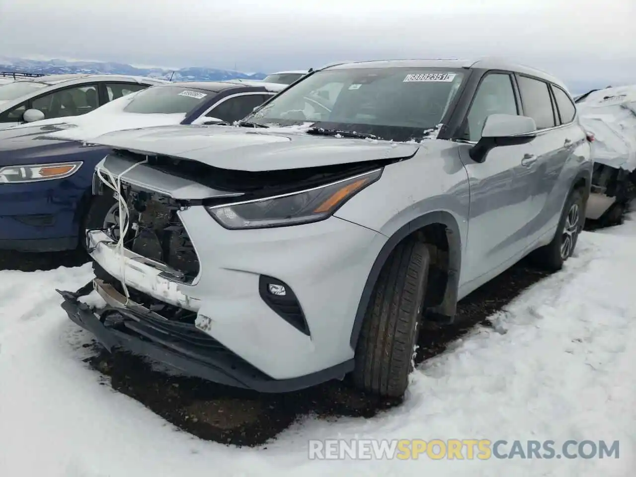 2 Photograph of a damaged car 5TDGZRBH3MS542403 TOYOTA HIGHLANDER 2021