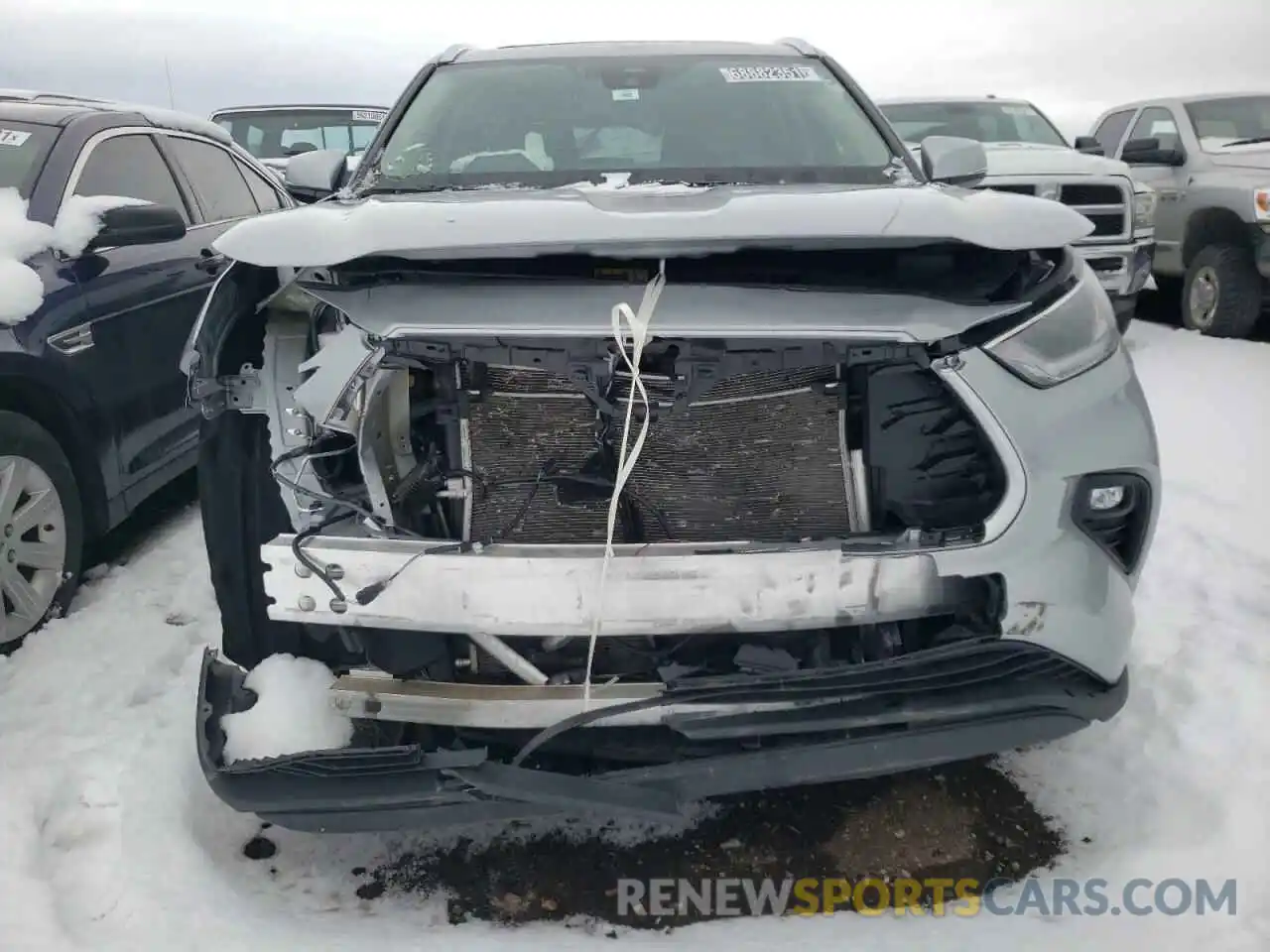 9 Photograph of a damaged car 5TDGZRBH3MS542403 TOYOTA HIGHLANDER 2021