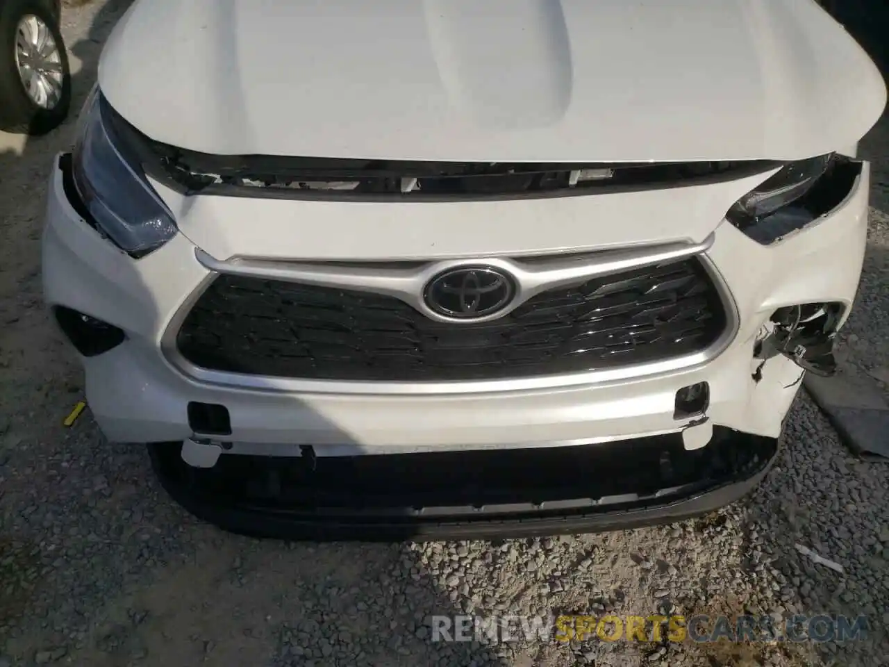 9 Photograph of a damaged car 5TDGZRBH3MS546743 TOYOTA HIGHLANDER 2021