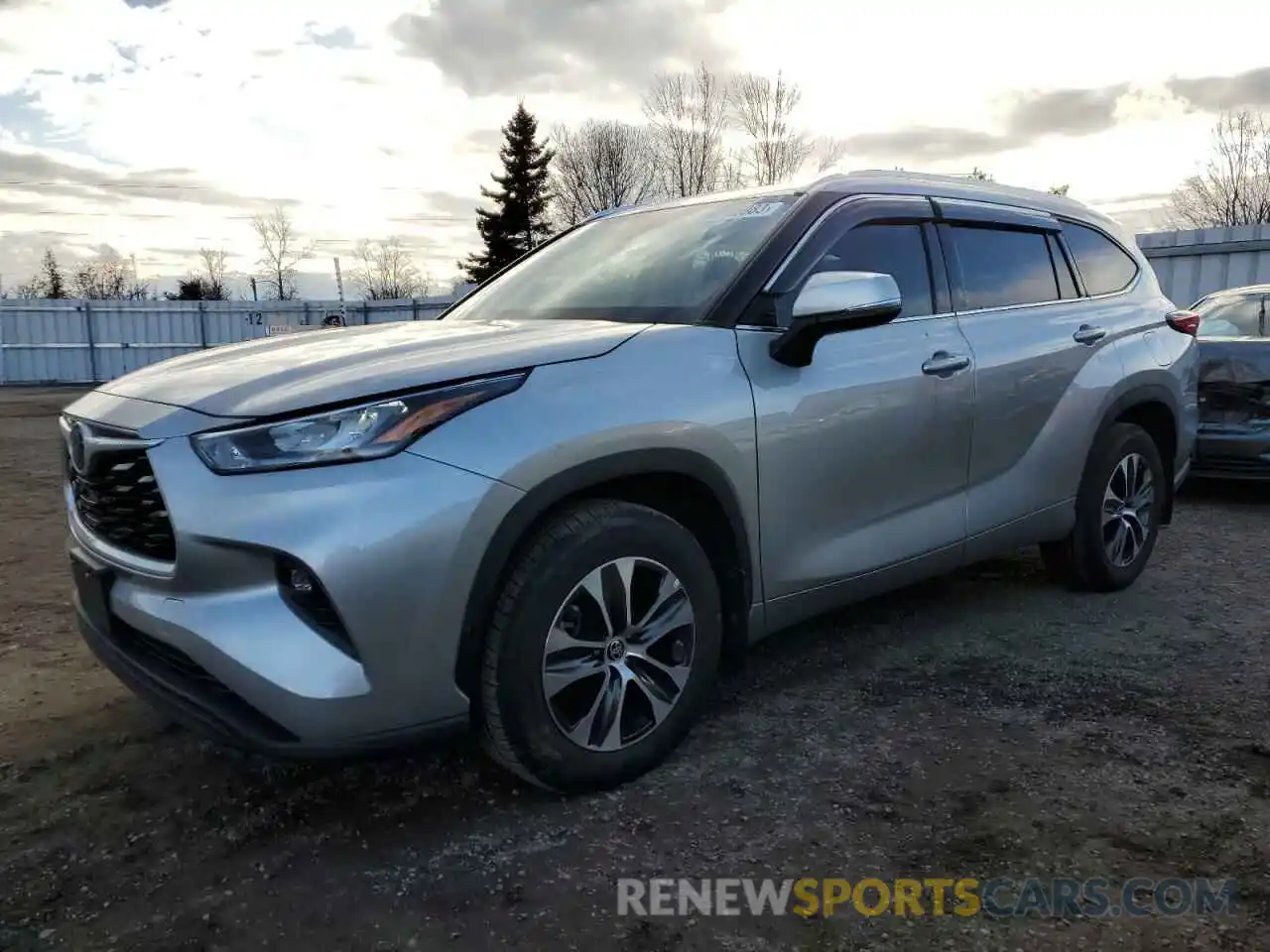 1 Photograph of a damaged car 5TDGZRBH3MS558844 TOYOTA HIGHLANDER 2021