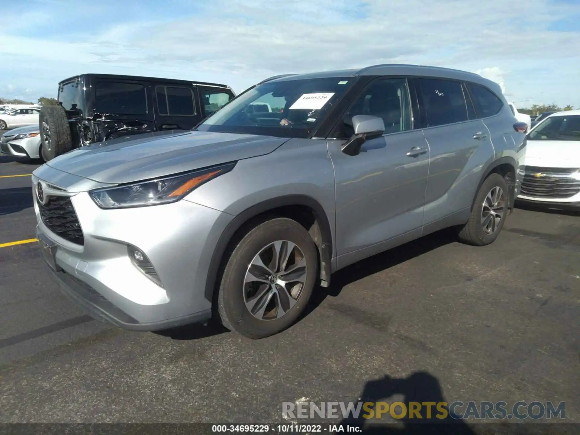 2 Photograph of a damaged car 5TDGZRBH4MS070292 TOYOTA HIGHLANDER 2021