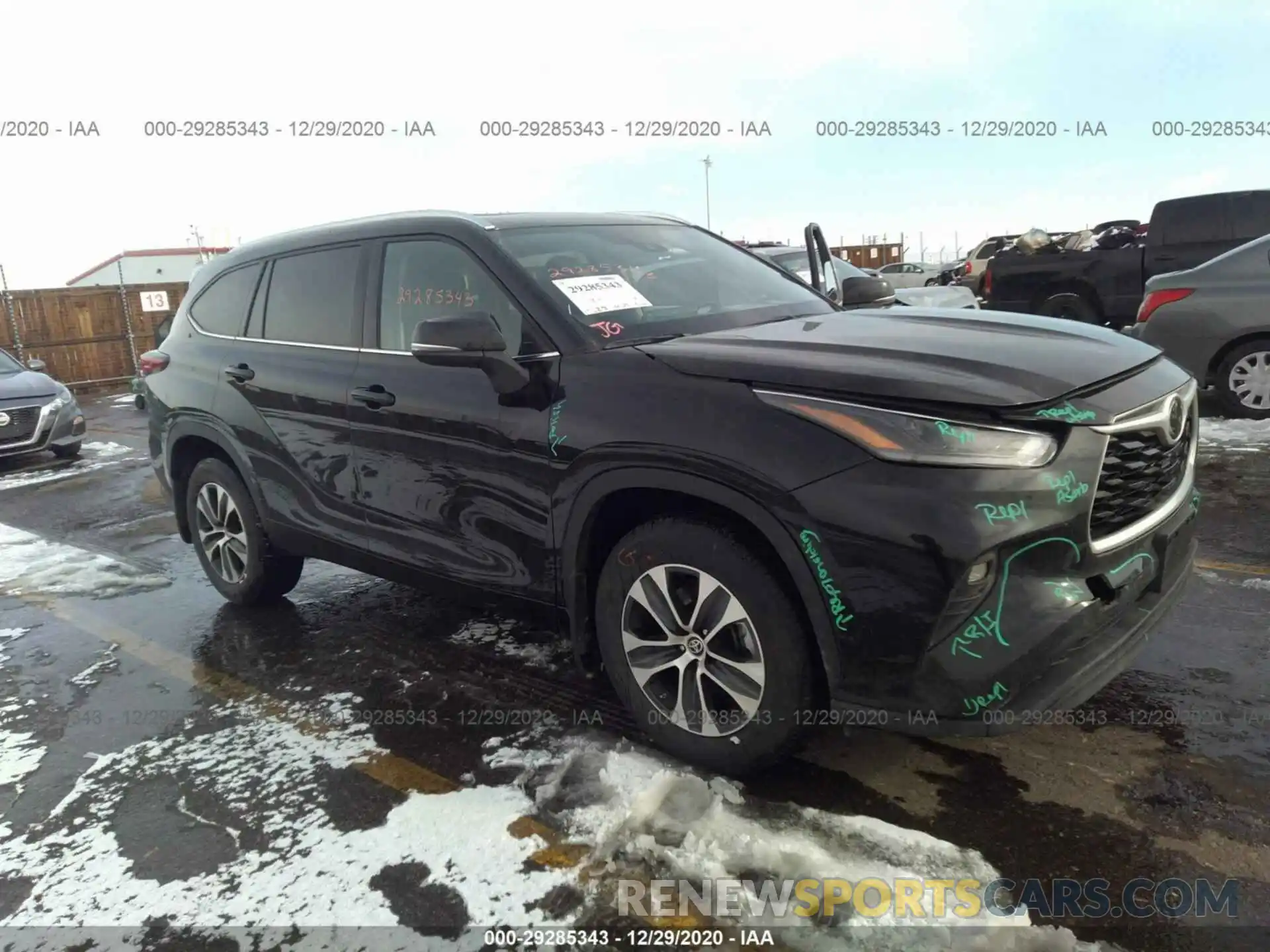 1 Фотография поврежденного автомобиля 5TDGZRBH4MS070678 TOYOTA HIGHLANDER 2021