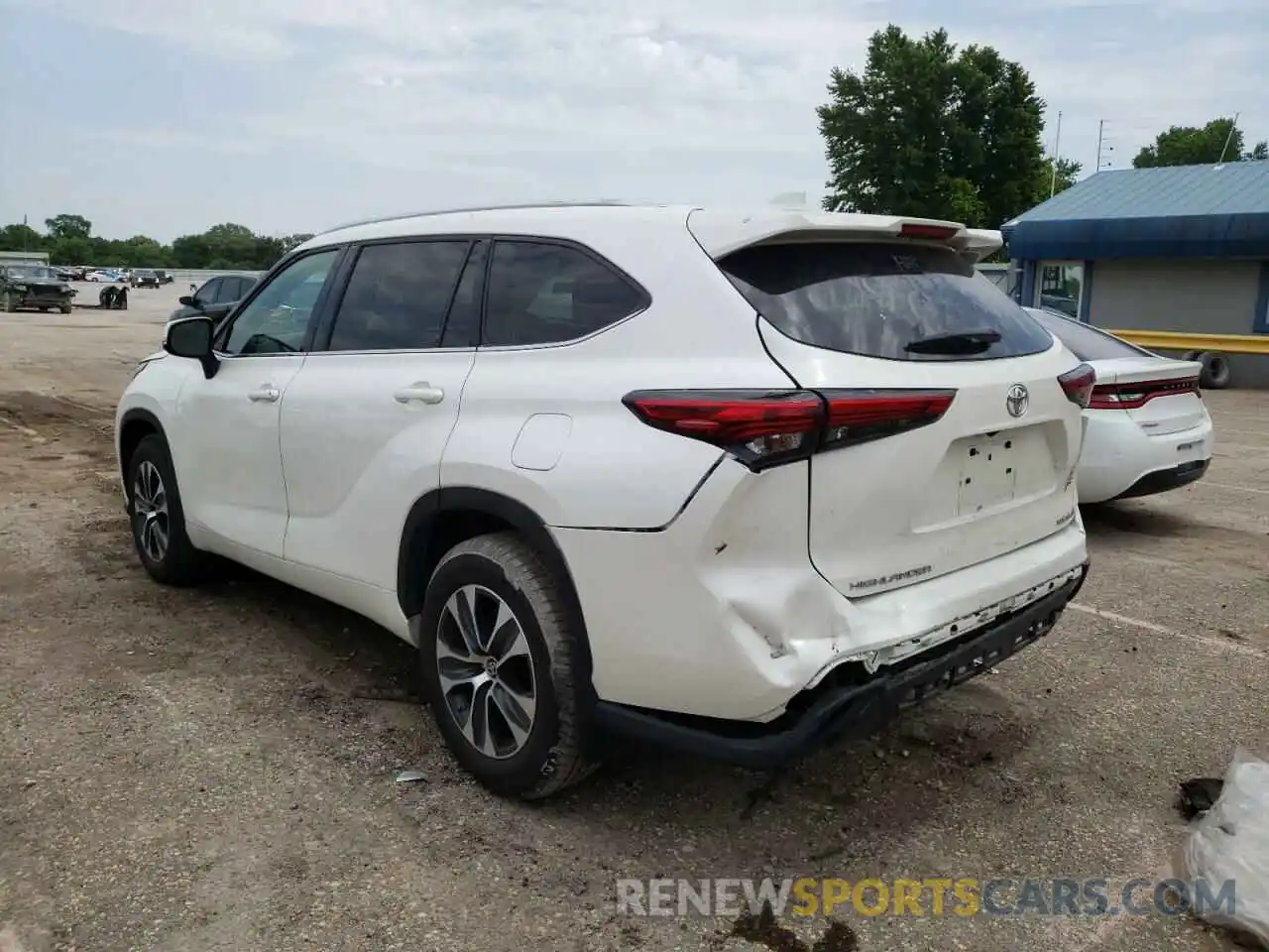 3 Photograph of a damaged car 5TDGZRBH4MS095354 TOYOTA HIGHLANDER 2021