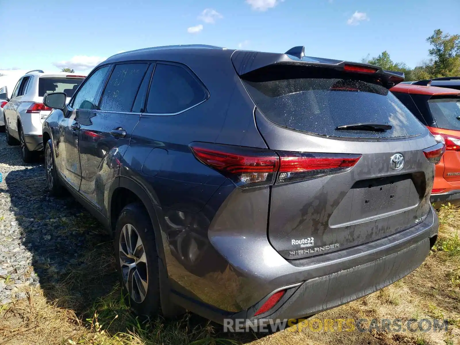 3 Photograph of a damaged car 5TDGZRBH4MS112492 TOYOTA HIGHLANDER 2021