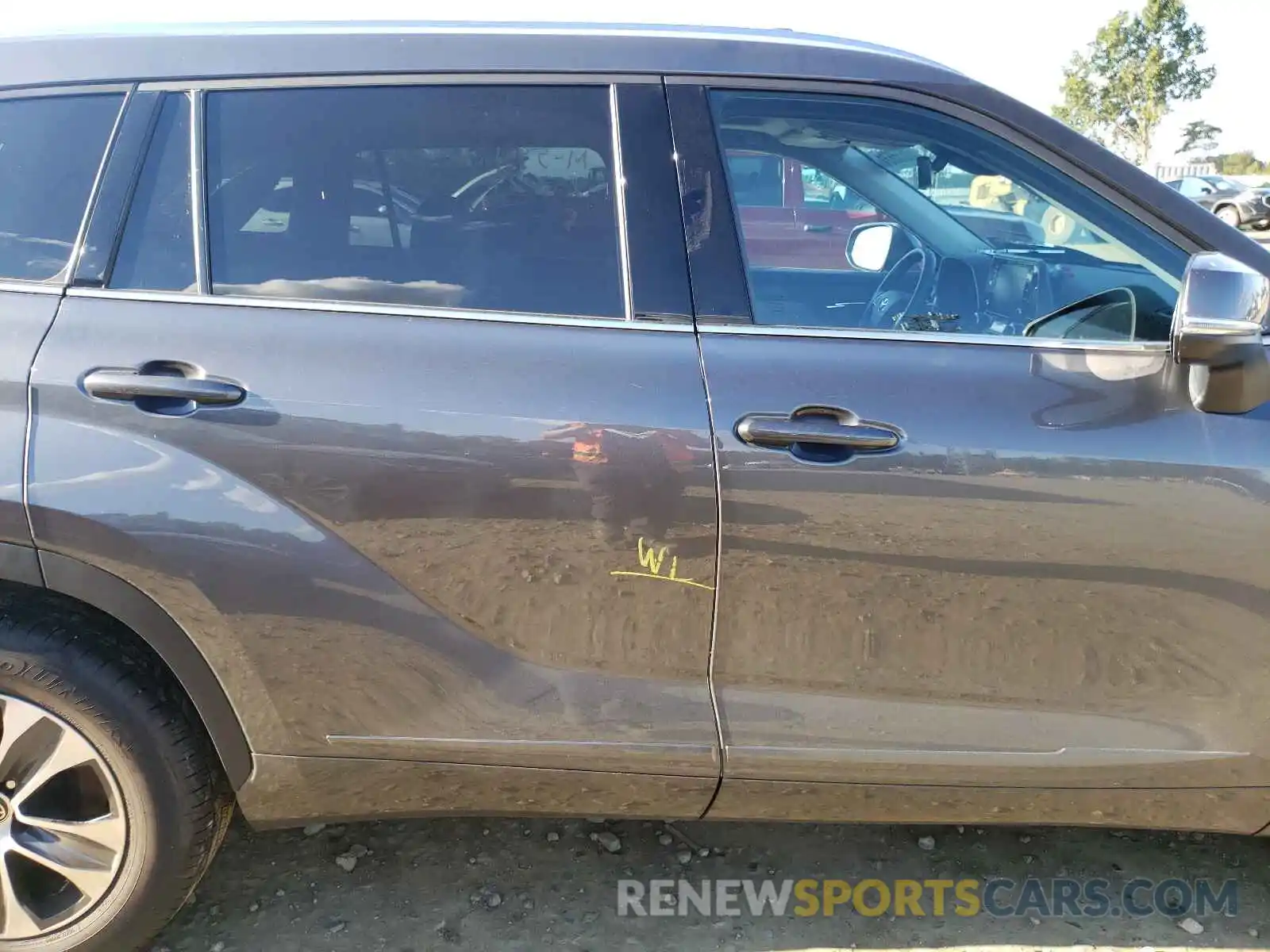 9 Photograph of a damaged car 5TDGZRBH4MS112492 TOYOTA HIGHLANDER 2021