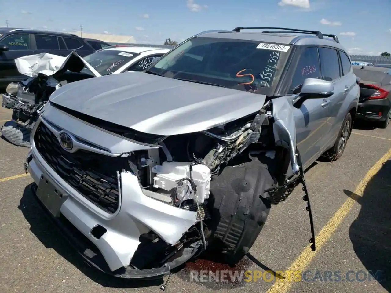 2 Photograph of a damaged car 5TDGZRBH4MS112895 TOYOTA HIGHLANDER 2021