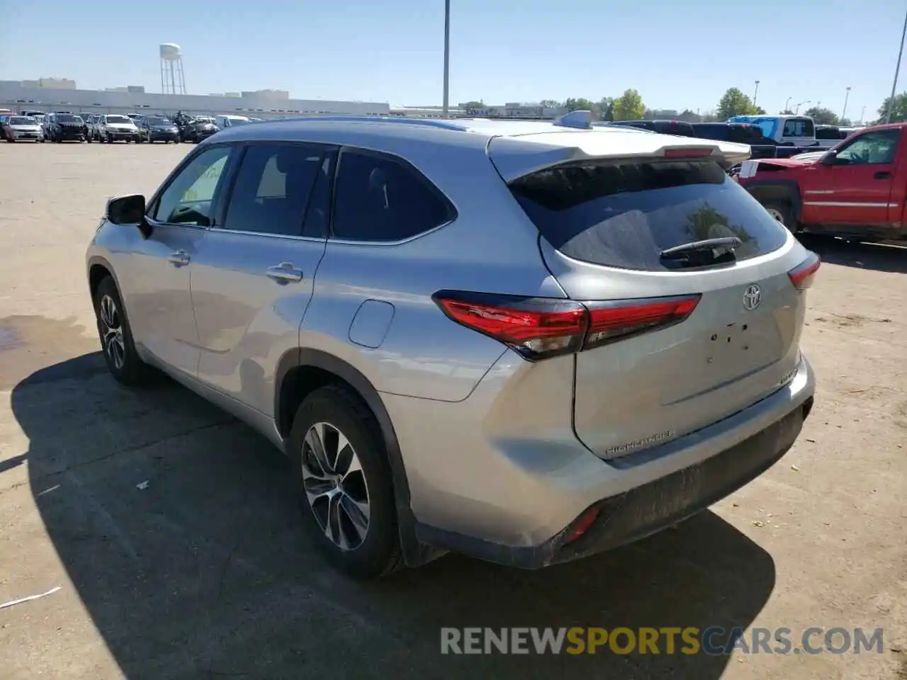 3 Photograph of a damaged car 5TDGZRBH5MS130015 TOYOTA HIGHLANDER 2021