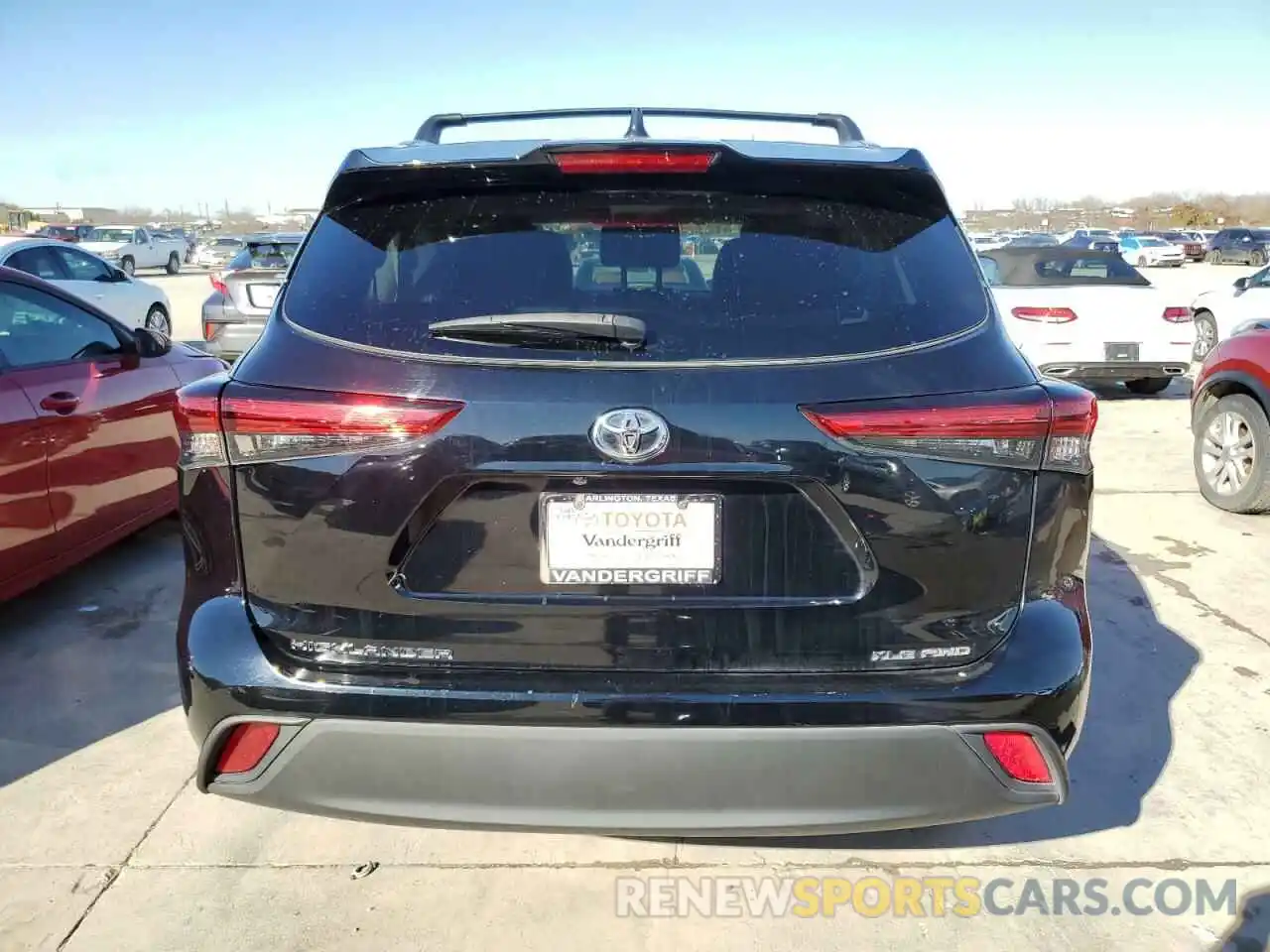 6 Photograph of a damaged car 5TDGZRBH6MS079236 TOYOTA HIGHLANDER 2021