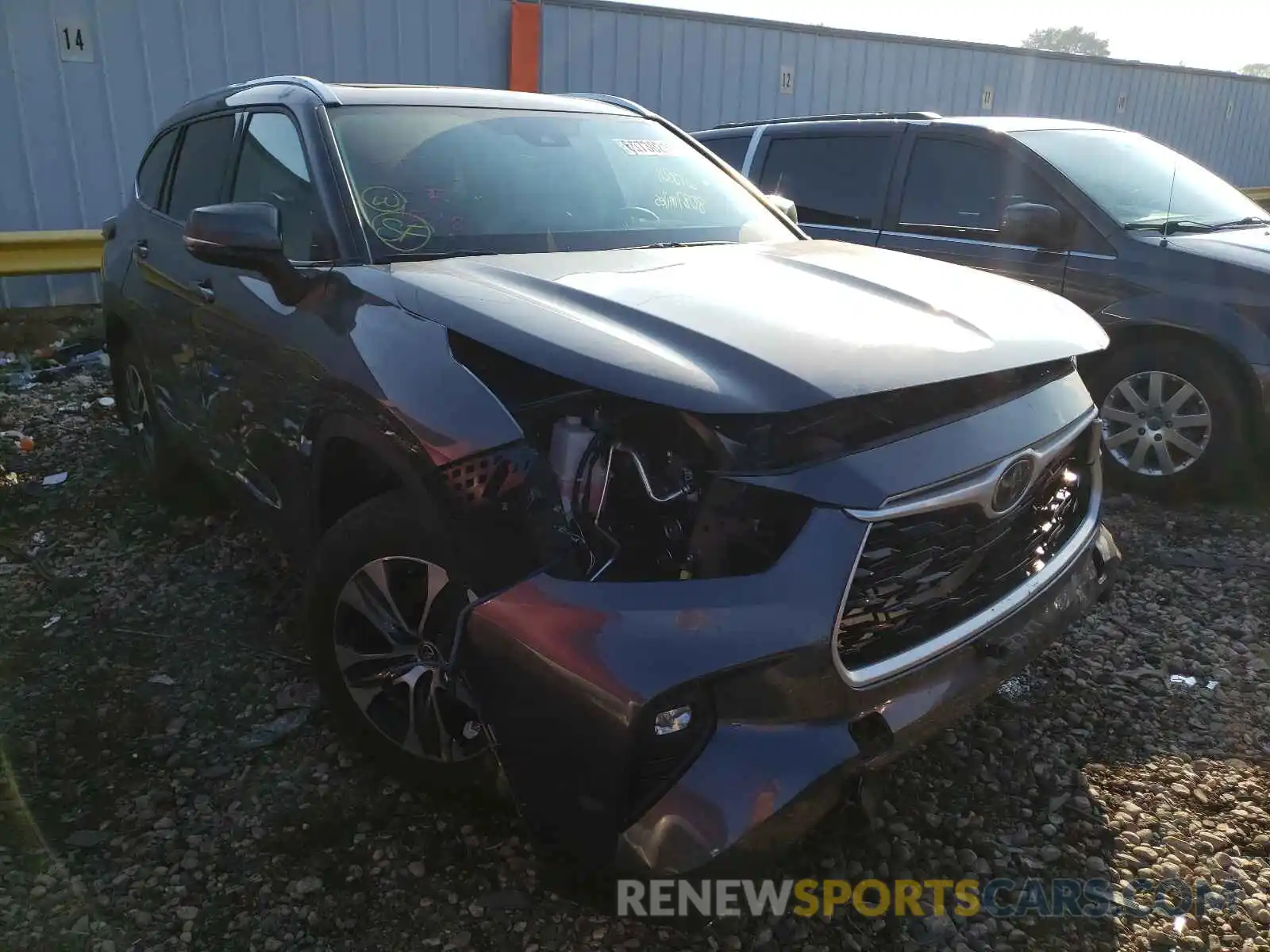 1 Photograph of a damaged car 5TDGZRBH6MS085344 TOYOTA HIGHLANDER 2021