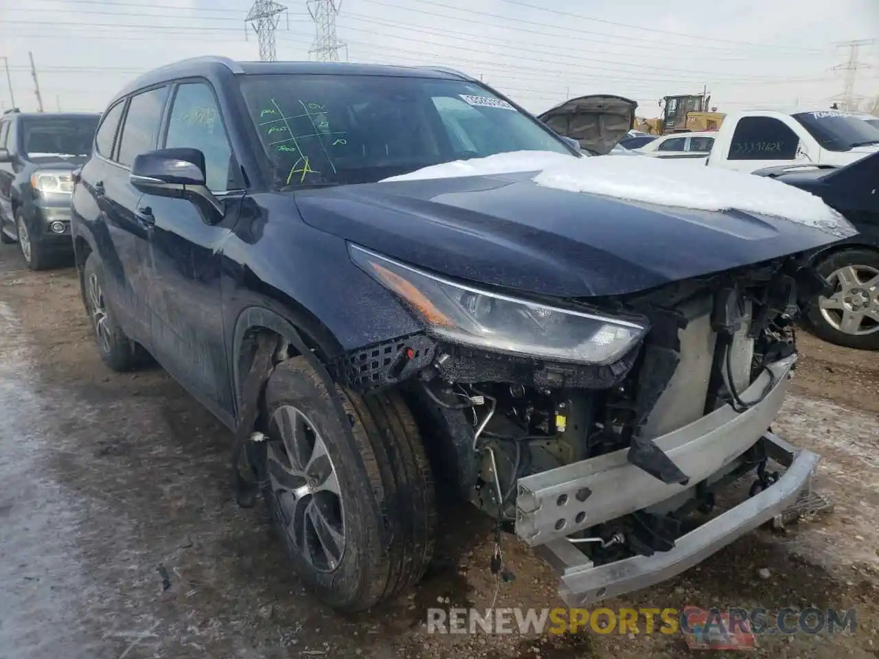 1 Photograph of a damaged car 5TDGZRBH6MS110727 TOYOTA HIGHLANDER 2021