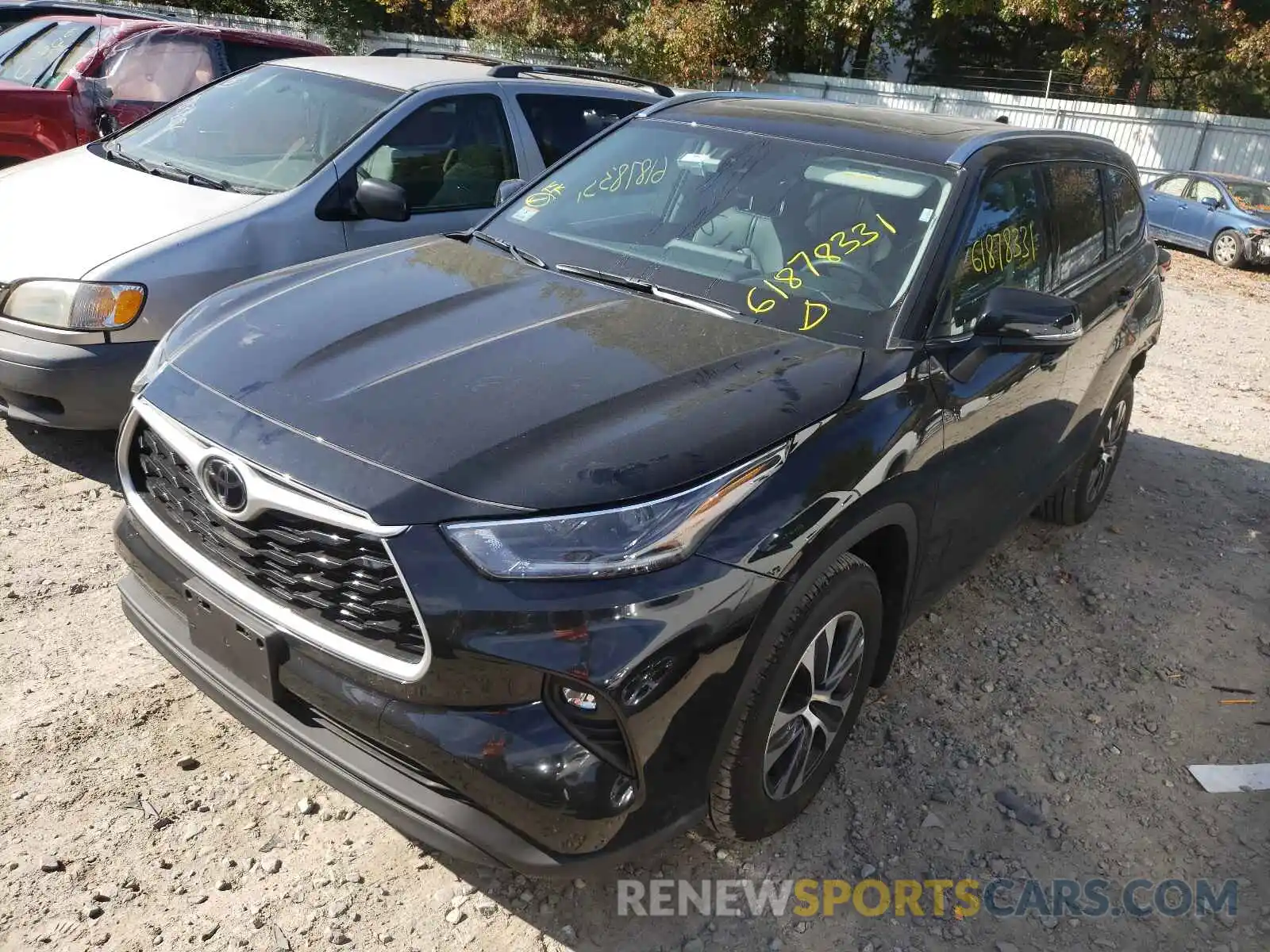 2 Photograph of a damaged car 5TDGZRBH6MS118374 TOYOTA HIGHLANDER 2021