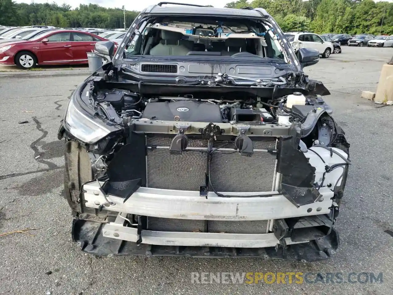 9 Photograph of a damaged car 5TDGZRBH6MS150953 TOYOTA HIGHLANDER 2021