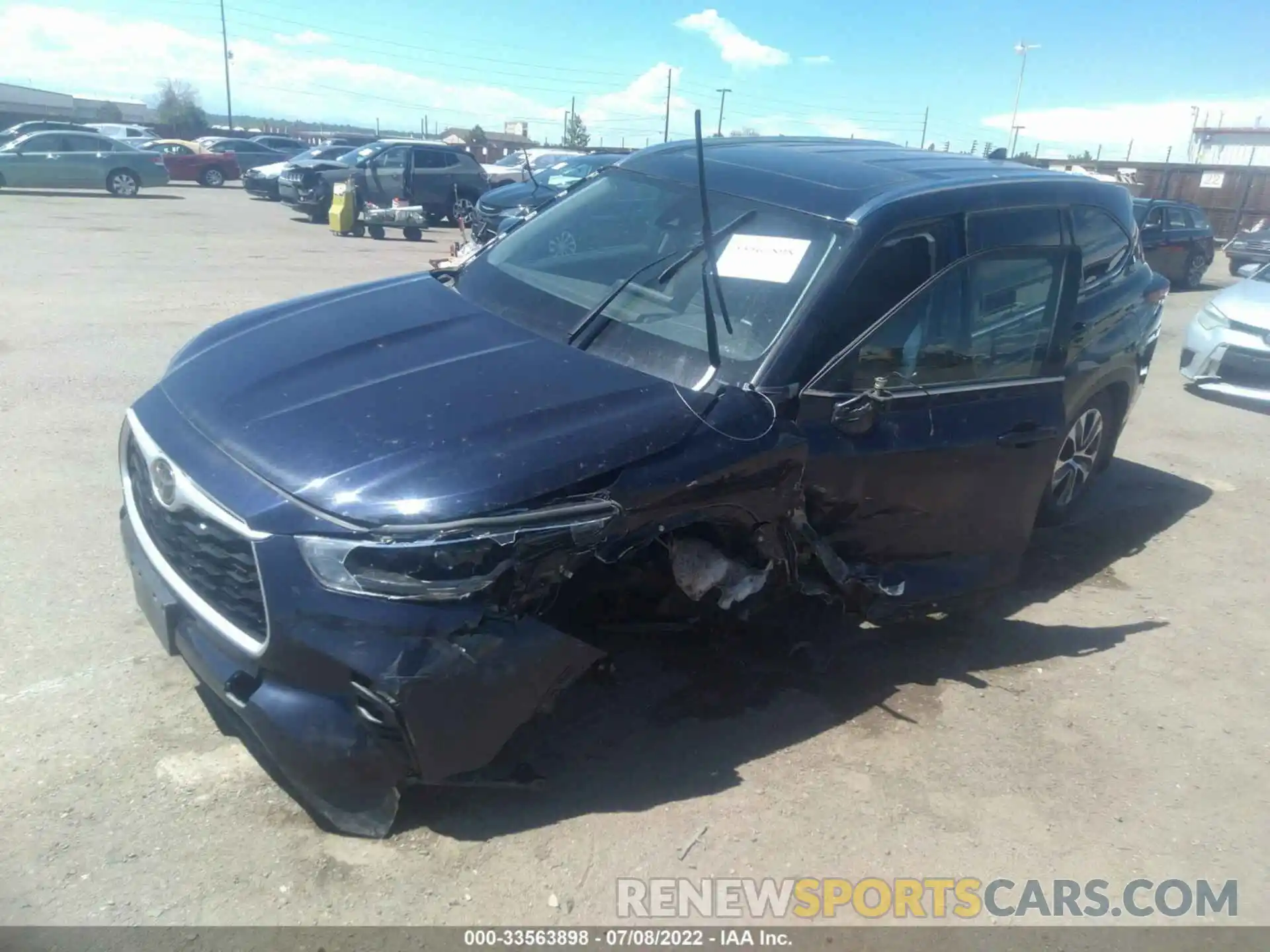 2 Photograph of a damaged car 5TDGZRBH6MS525255 TOYOTA HIGHLANDER 2021