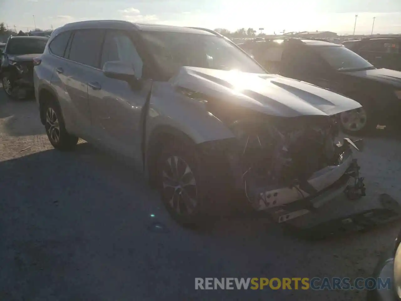 1 Photograph of a damaged car 5TDGZRBH6MS555811 TOYOTA HIGHLANDER 2021