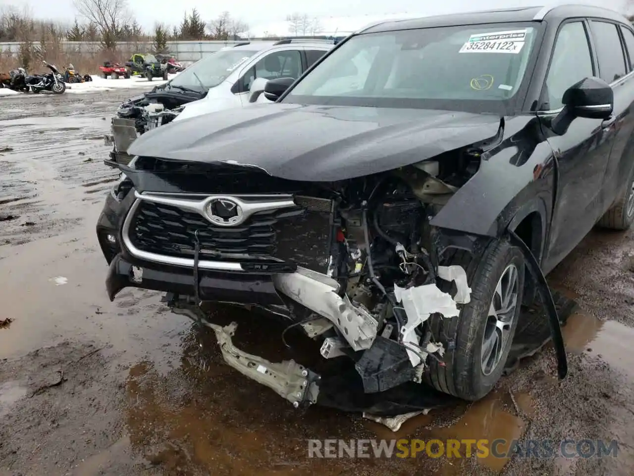 9 Photograph of a damaged car 5TDGZRBH7MS069749 TOYOTA HIGHLANDER 2021