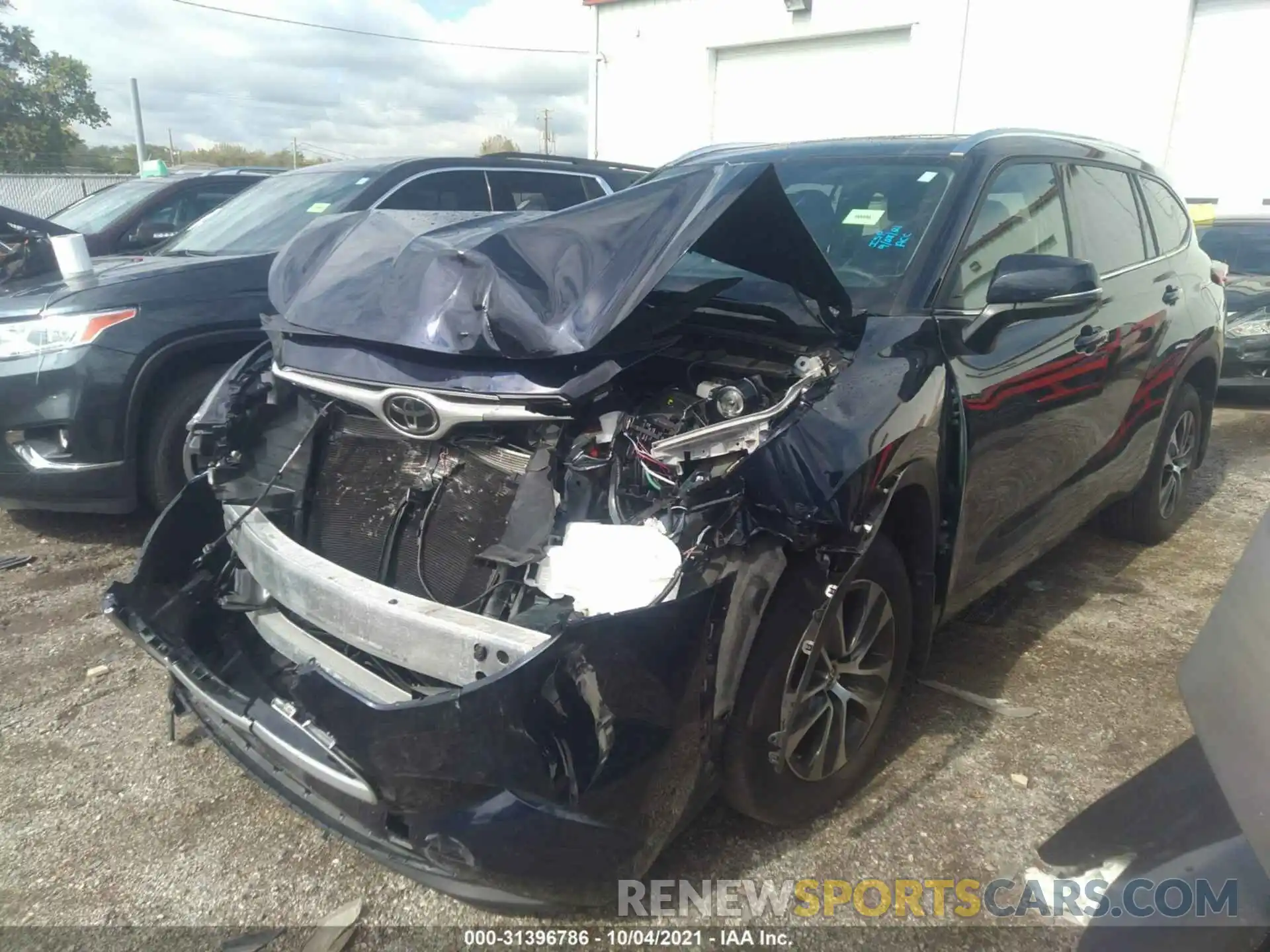 2 Photograph of a damaged car 5TDGZRBH7MS083425 TOYOTA HIGHLANDER 2021