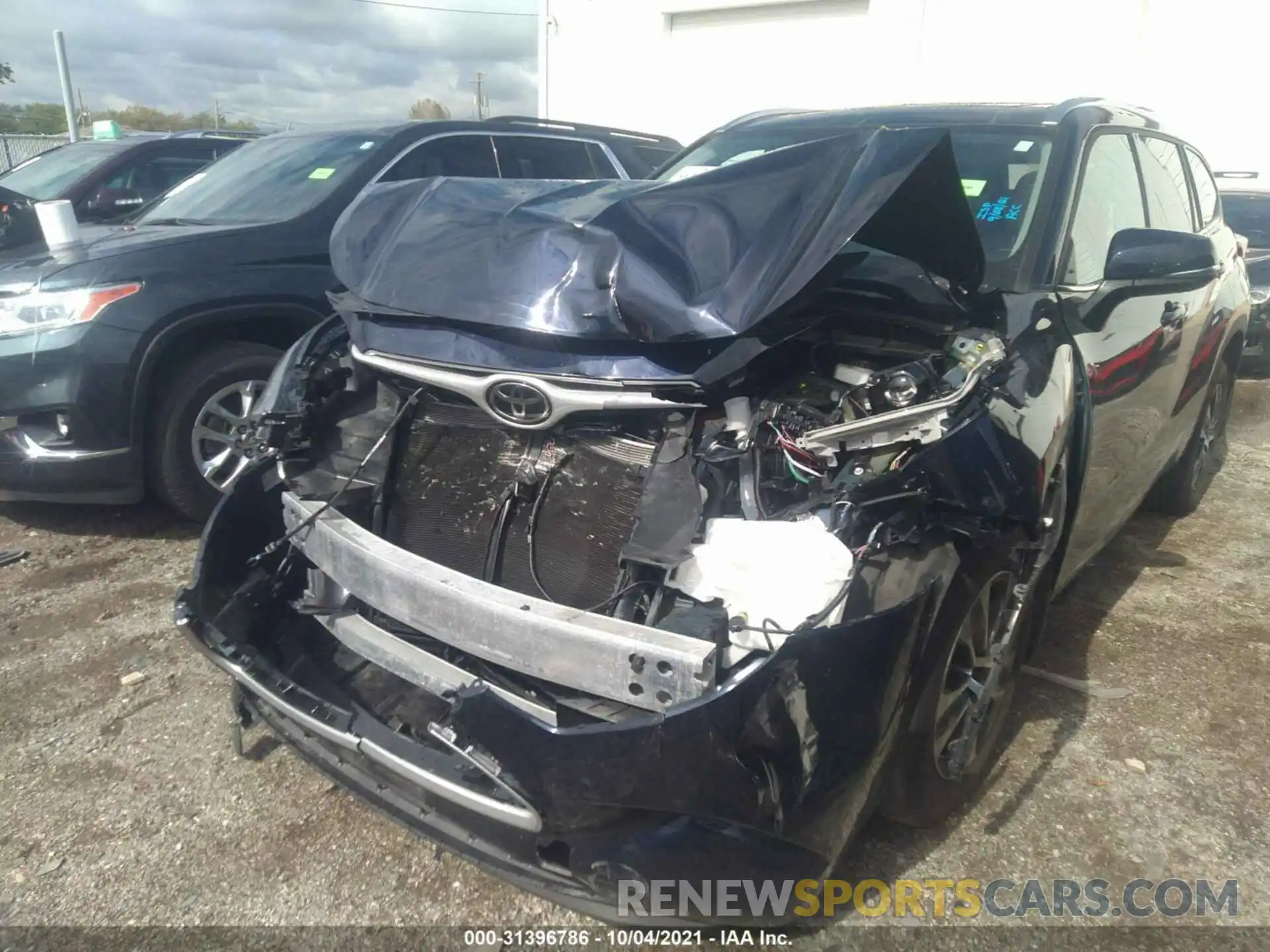 6 Photograph of a damaged car 5TDGZRBH7MS083425 TOYOTA HIGHLANDER 2021