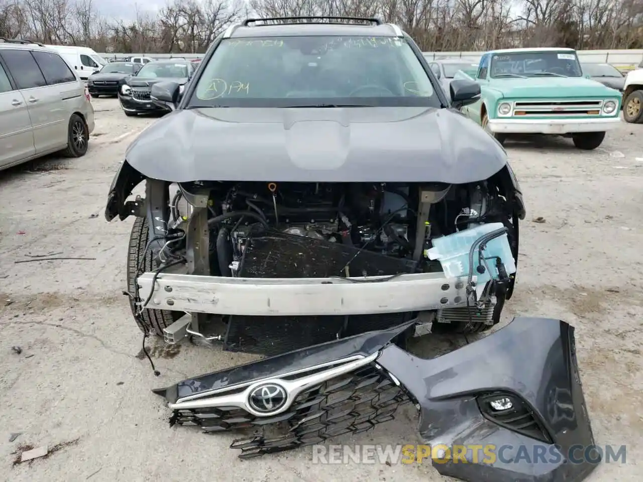 9 Photograph of a damaged car 5TDGZRBH7MS094084 TOYOTA HIGHLANDER 2021