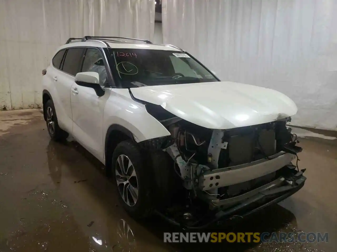 1 Photograph of a damaged car 5TDGZRBH7MS118965 TOYOTA HIGHLANDER 2021