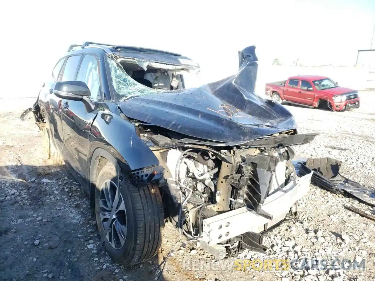 1 Photograph of a damaged car 5TDGZRBH7MS124927 TOYOTA HIGHLANDER 2021