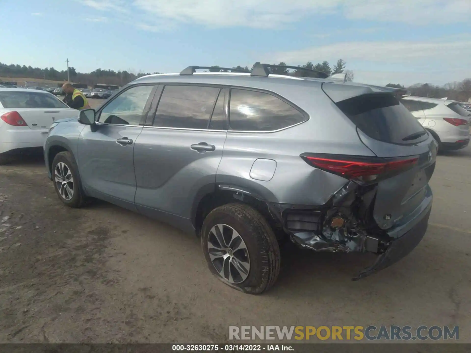 3 Photograph of a damaged car 5TDGZRBH7MS153604 TOYOTA HIGHLANDER 2021