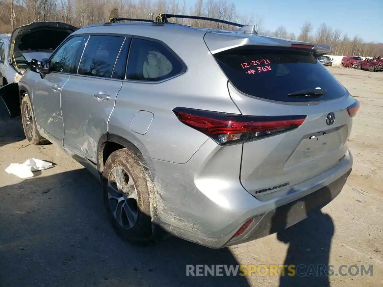 3 Фотография поврежденного автомобиля 5TDGZRBH7MS528147 TOYOTA HIGHLANDER 2021