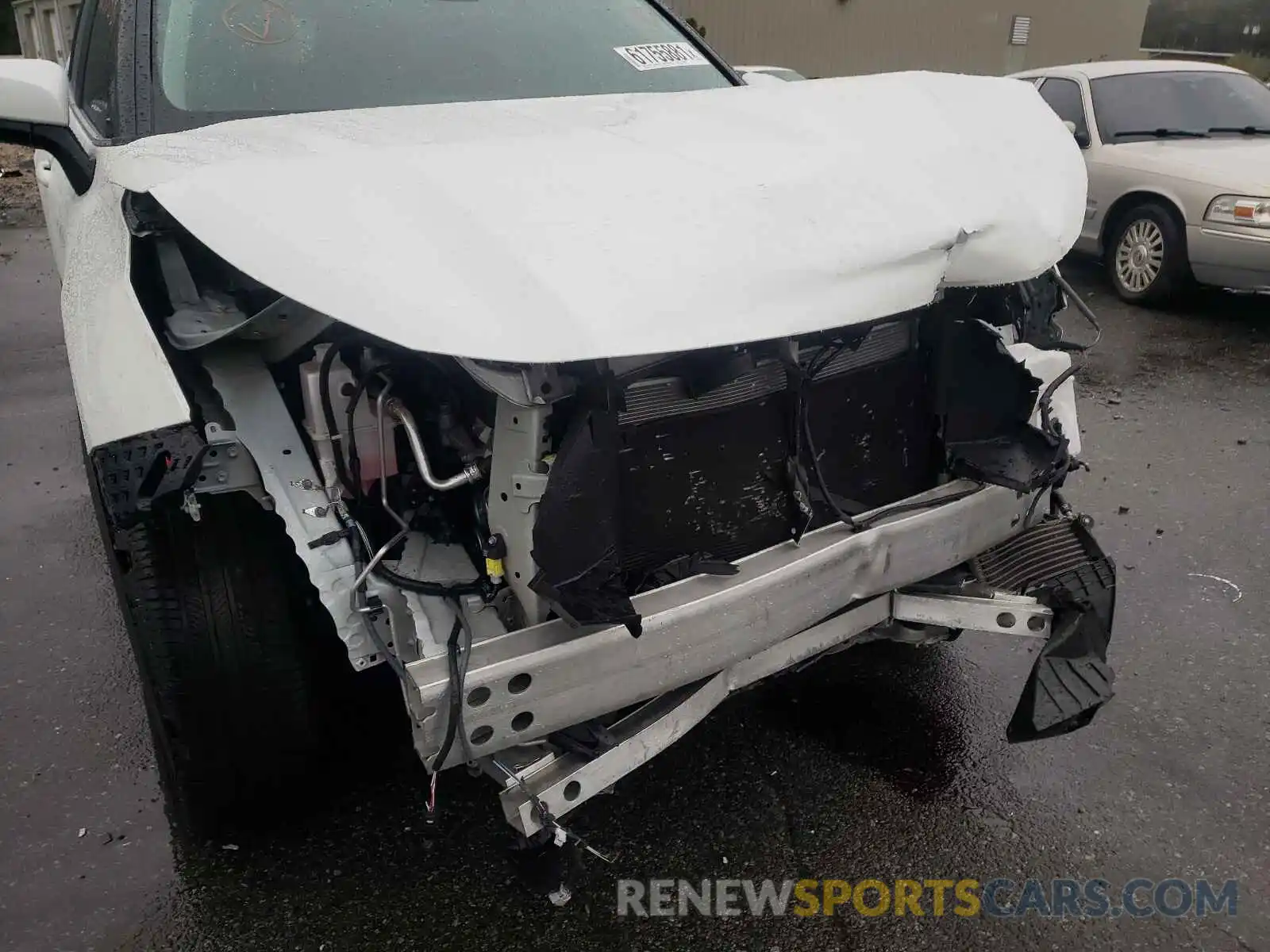 9 Photograph of a damaged car 5TDGZRBH7MS528214 TOYOTA HIGHLANDER 2021