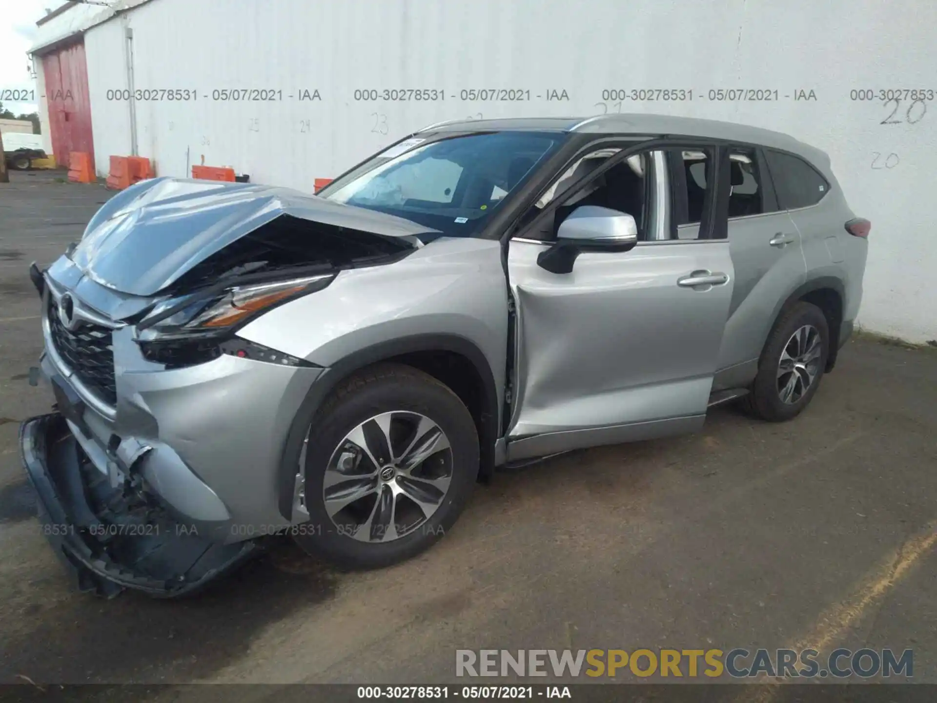 2 Photograph of a damaged car 5TDGZRBH7MS532831 TOYOTA HIGHLANDER 2021