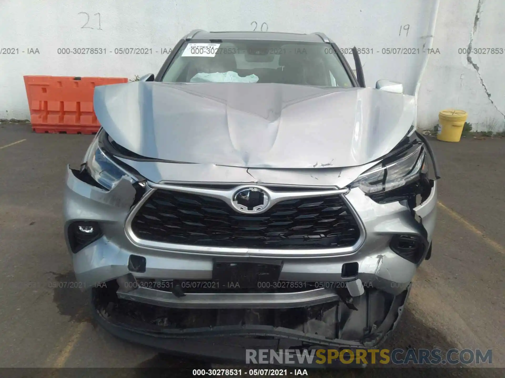 6 Photograph of a damaged car 5TDGZRBH7MS532831 TOYOTA HIGHLANDER 2021