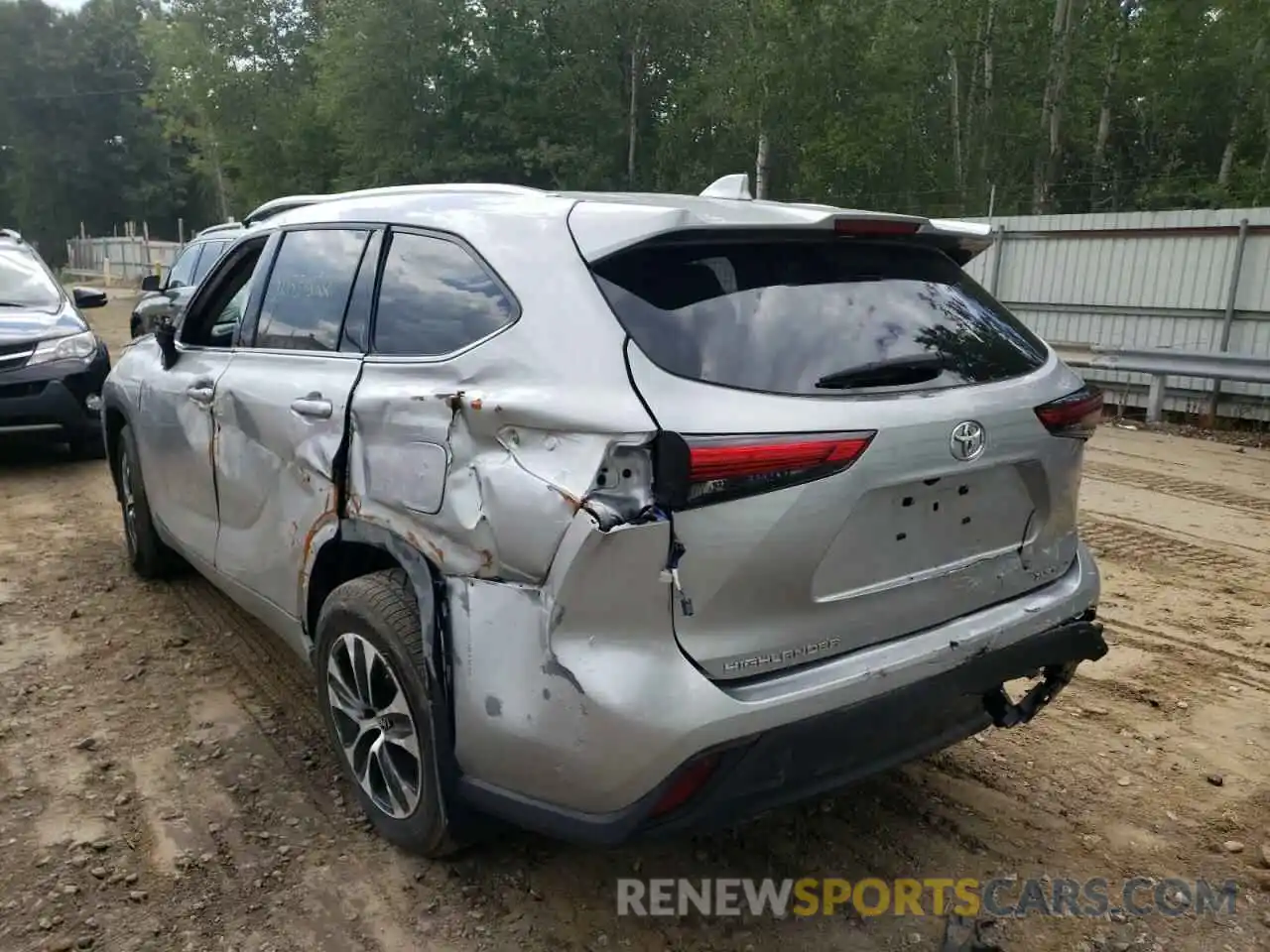 3 Photograph of a damaged car 5TDGZRBH8MS071266 TOYOTA HIGHLANDER 2021